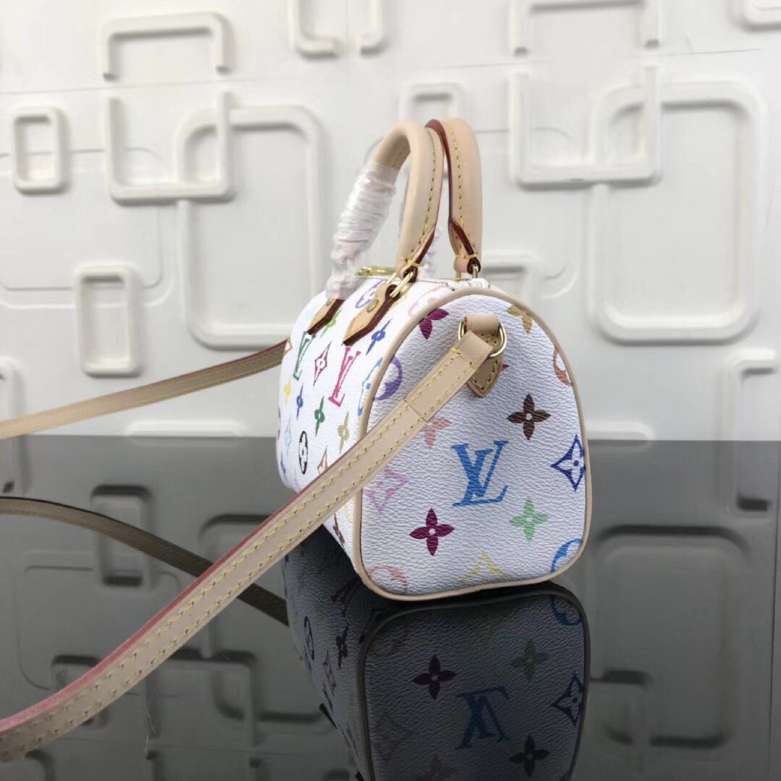LV NANO SPEEDY M61252
