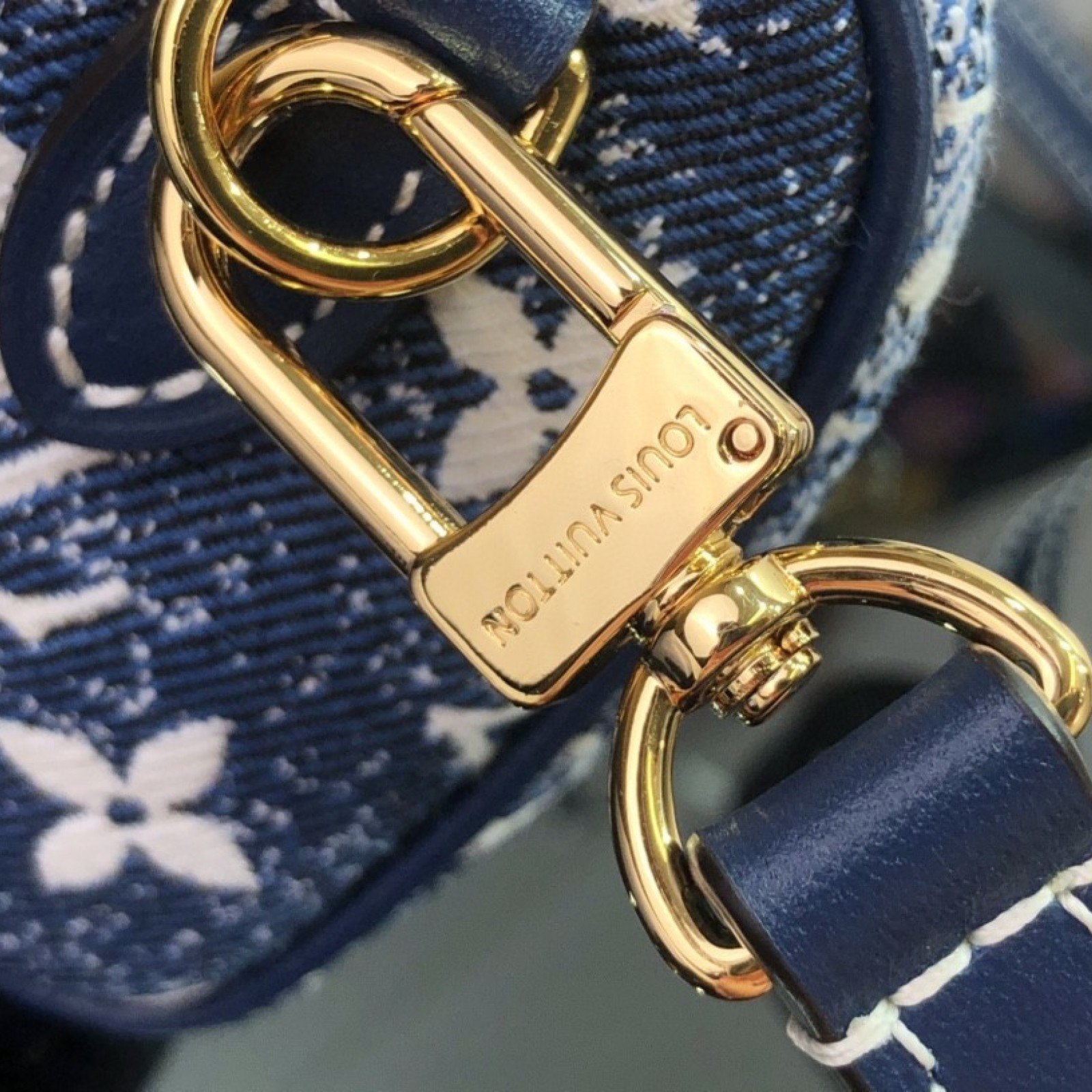 LV NANO SPEEDY M81168