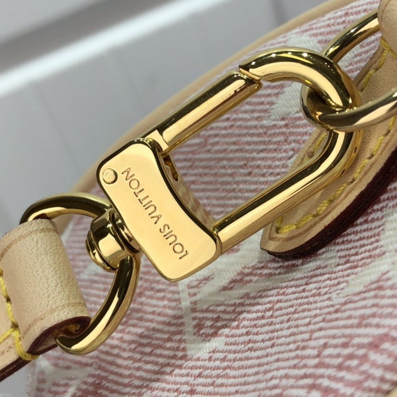 LV NANO SPEEDY M81213