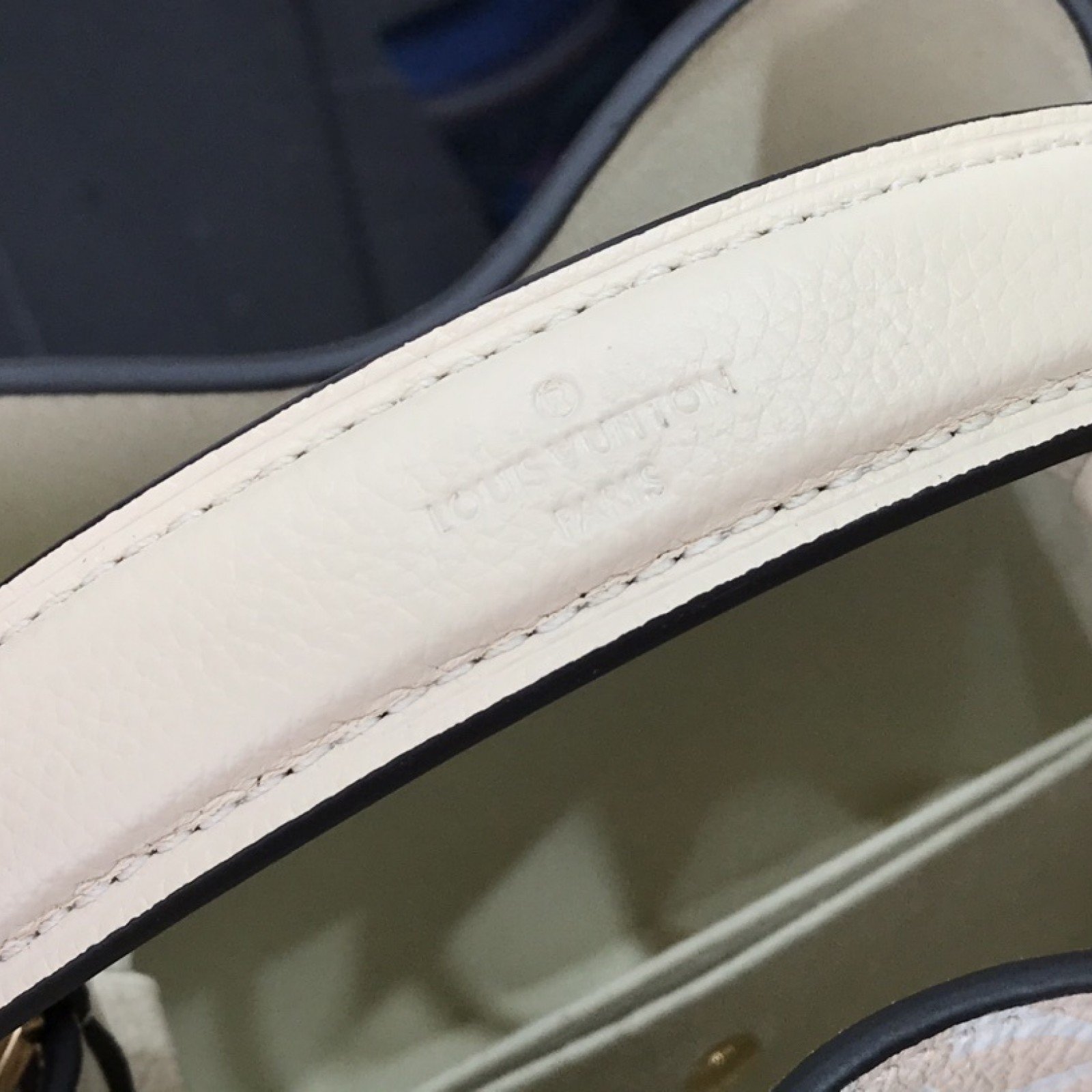 LV NEONOE BB M45716