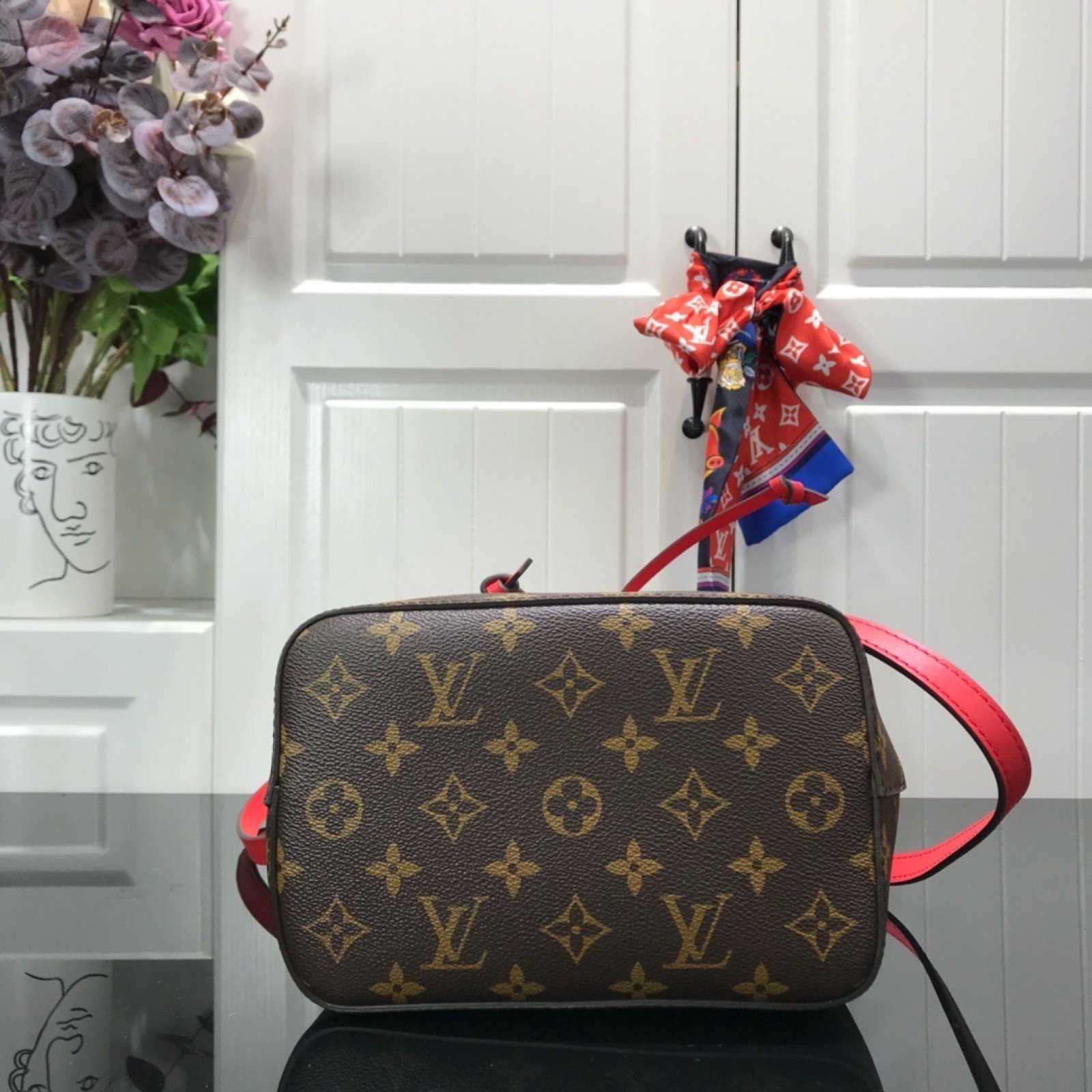 LV NEONOE BB M53609