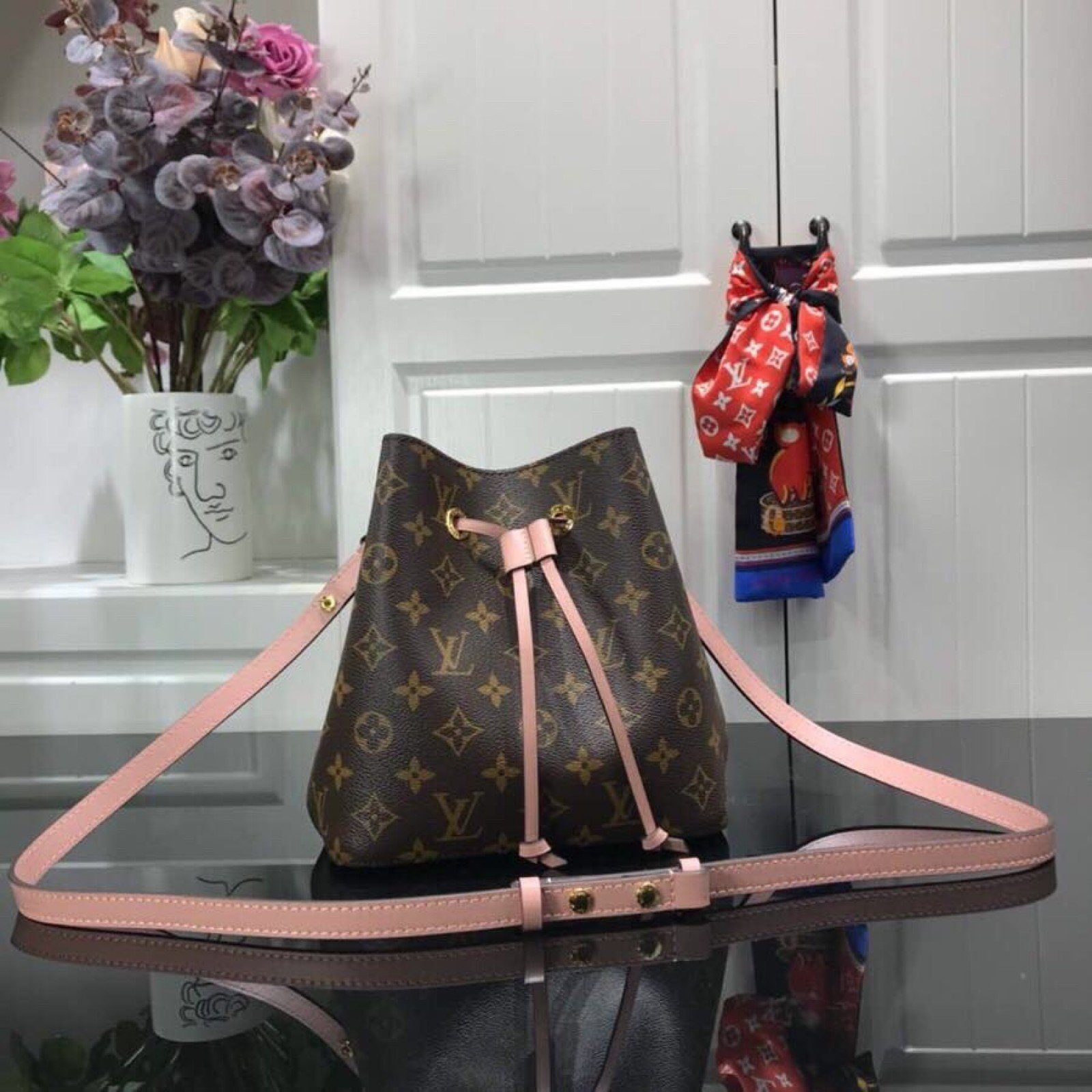 LV NEONOE BB M53609