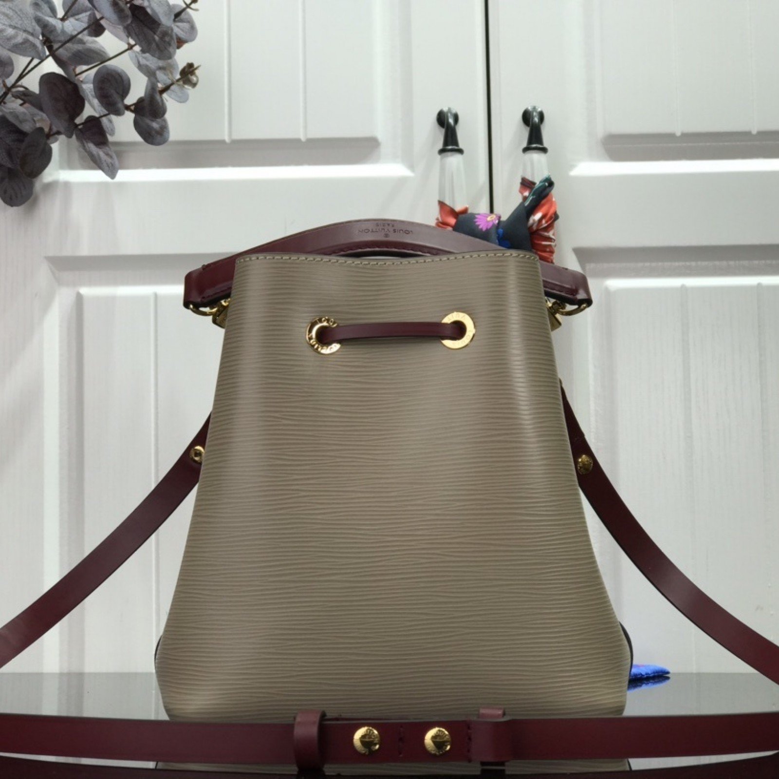 LV NEONOE BB M56212