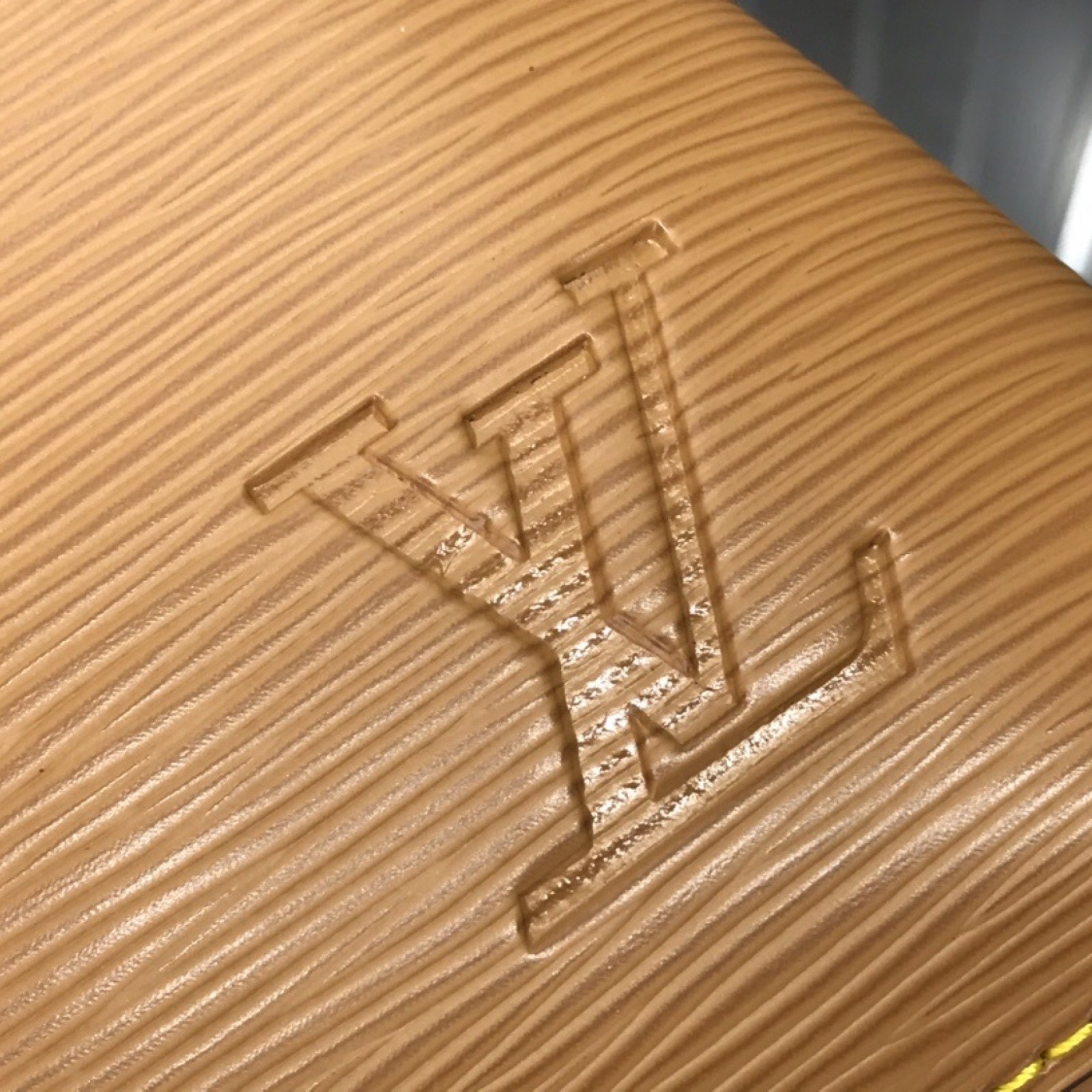 LV NEONOE BB M57691