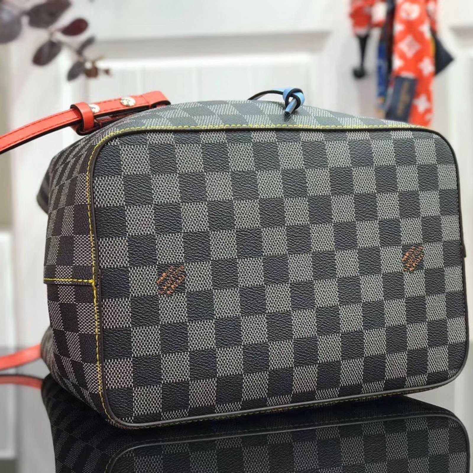 LV NEONOE MM BAG N40229