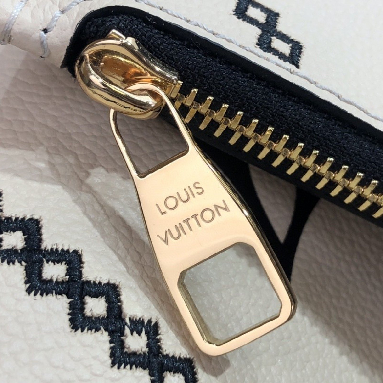 LV NEVERFULL MM M46040