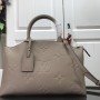 LV NEW GRAND PALAIS N45811