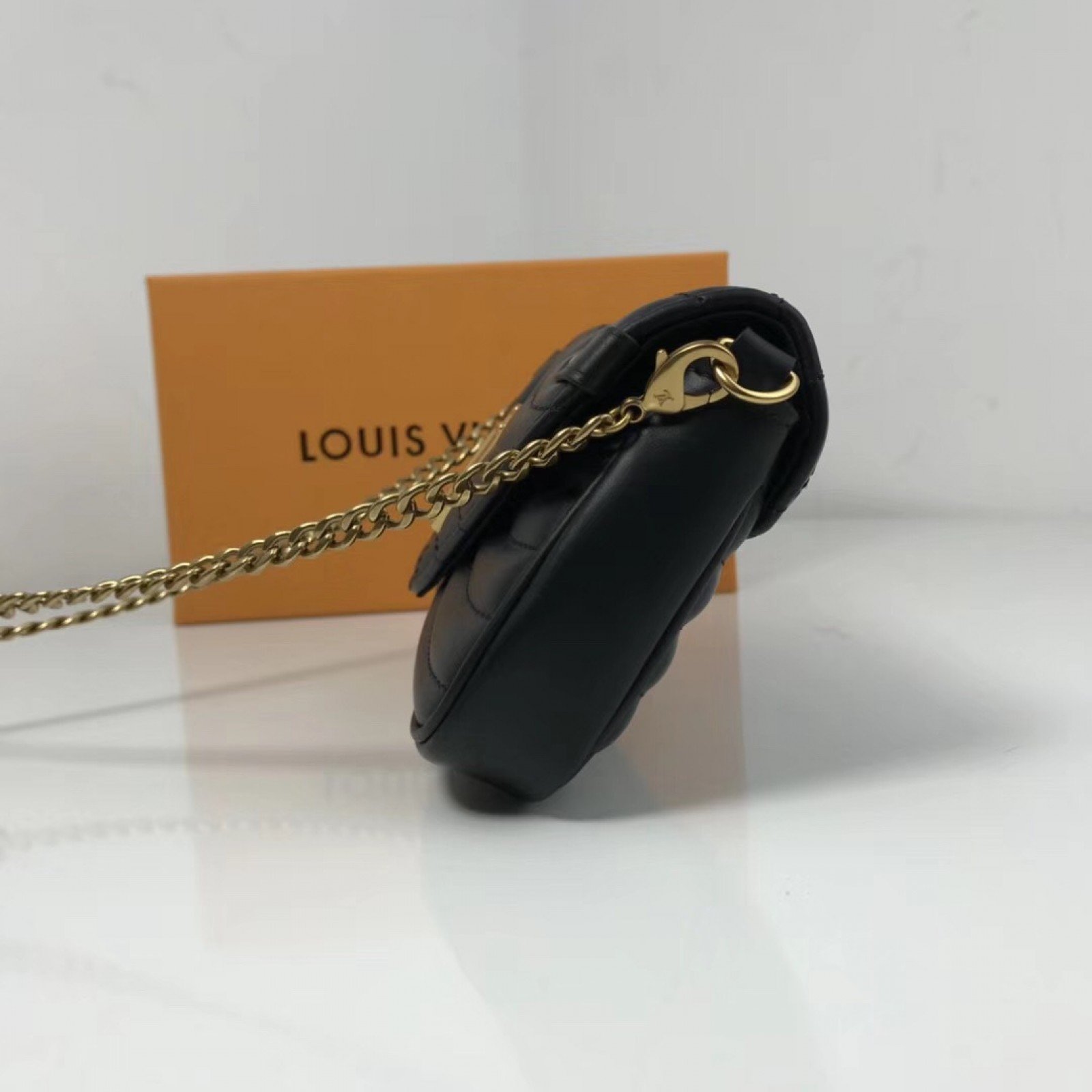 LV NEW WAVE BAG M63956