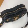 LV NEW WAVE HEART BAG M53205