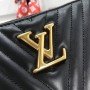 LV NEW WAVE ZIP POCHETTE M63943
