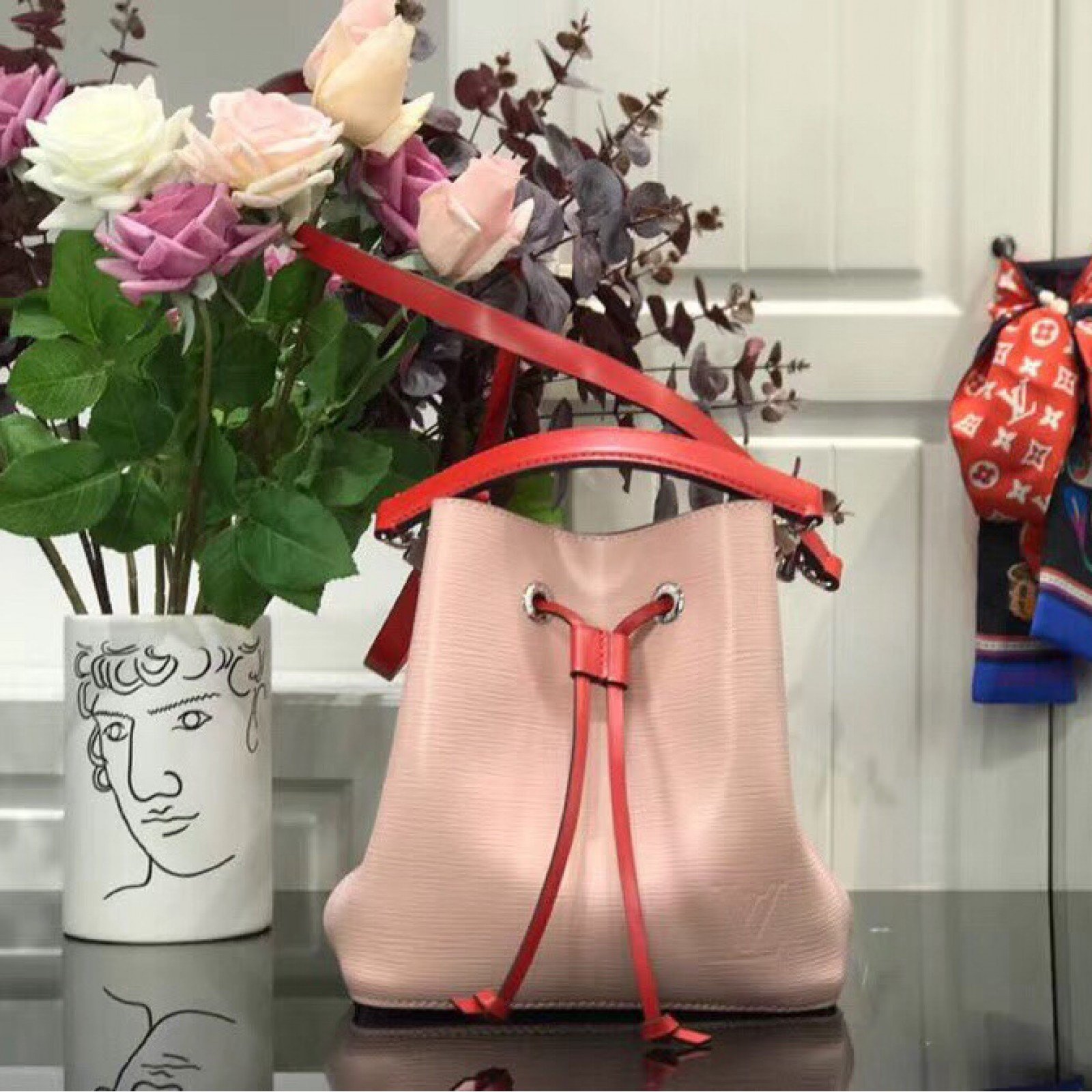 LV NÉONOÉ BB - EXCLUSIVE PRELAUNCH M53612