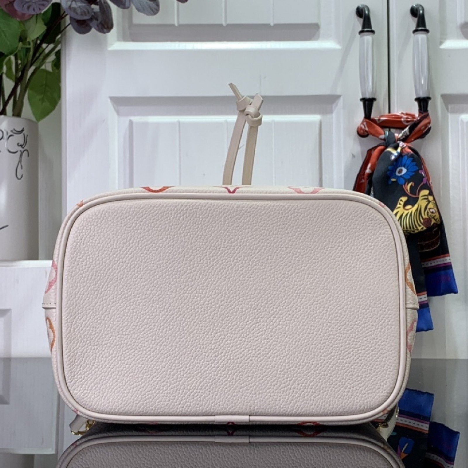 LV NÉONOÉ BB m24649