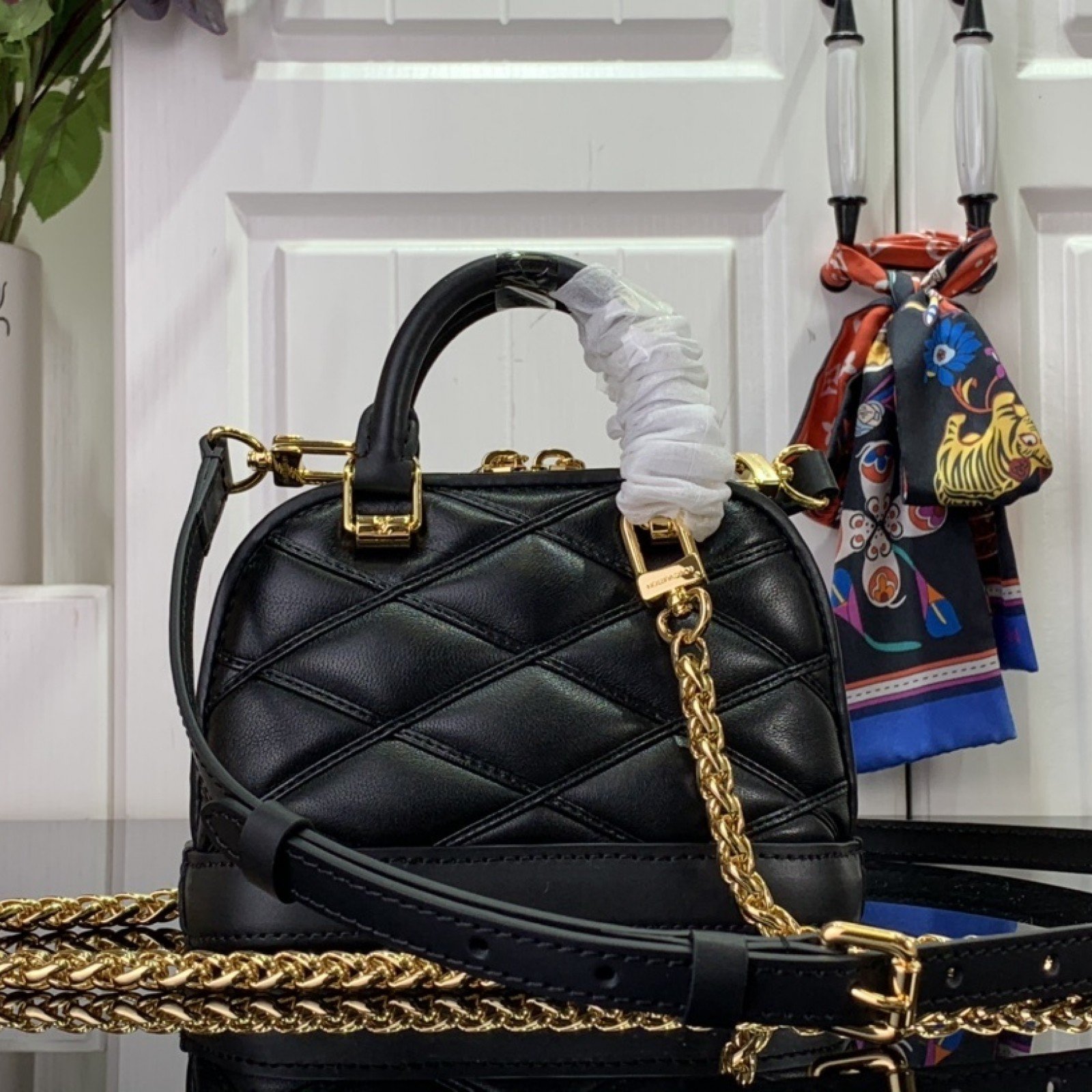 LV Nano Alma m83048
