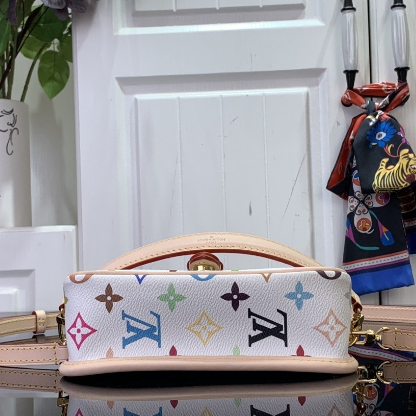 LV Nano Diane  M14194