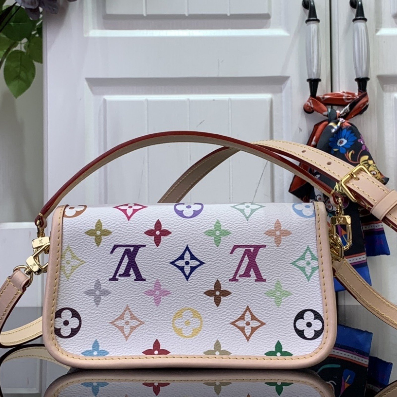 LV Nano Diane  M14194