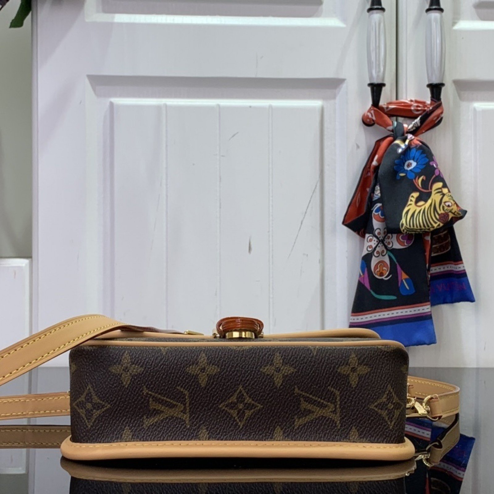 LV Nano Diane M83300