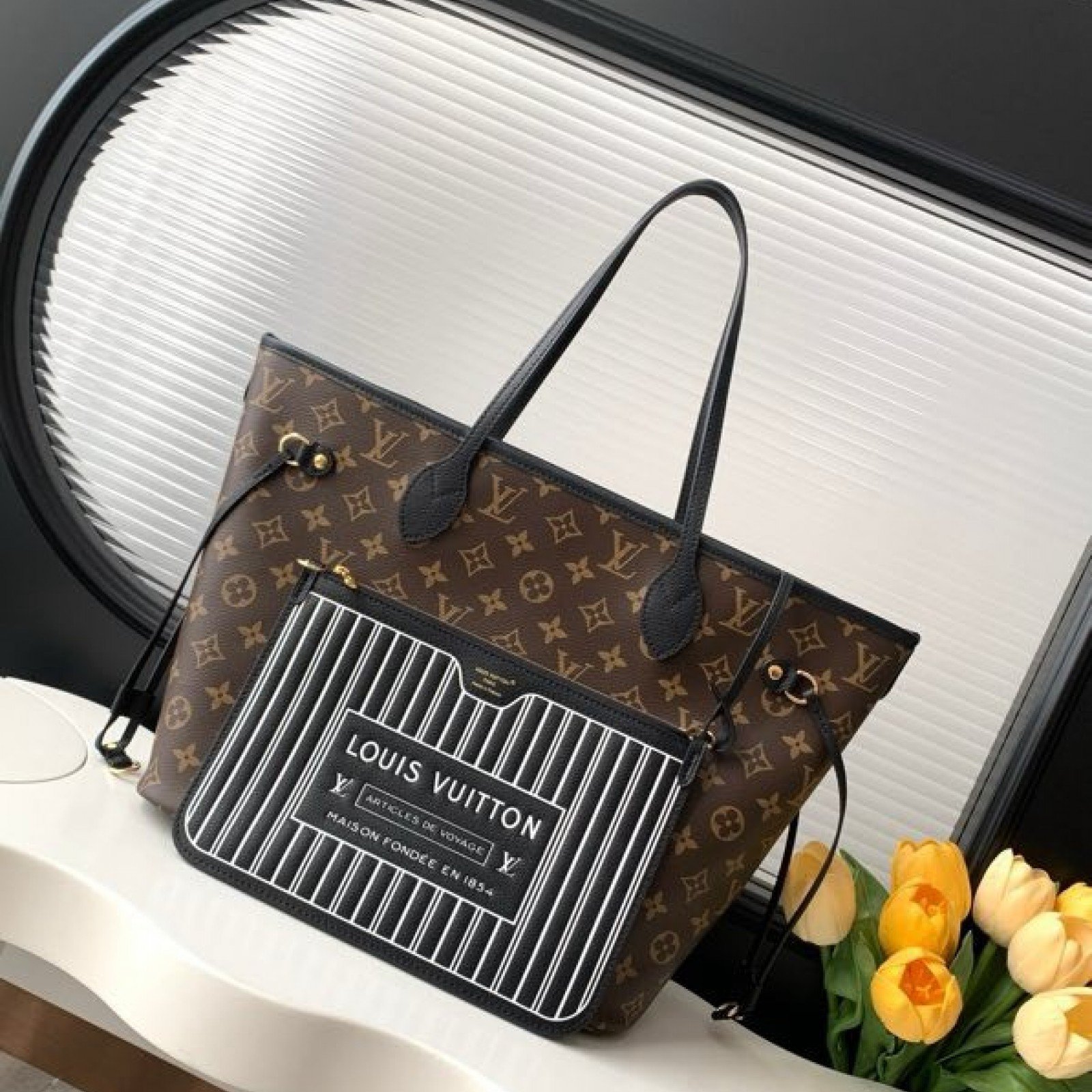 LV Neverfull 4106S