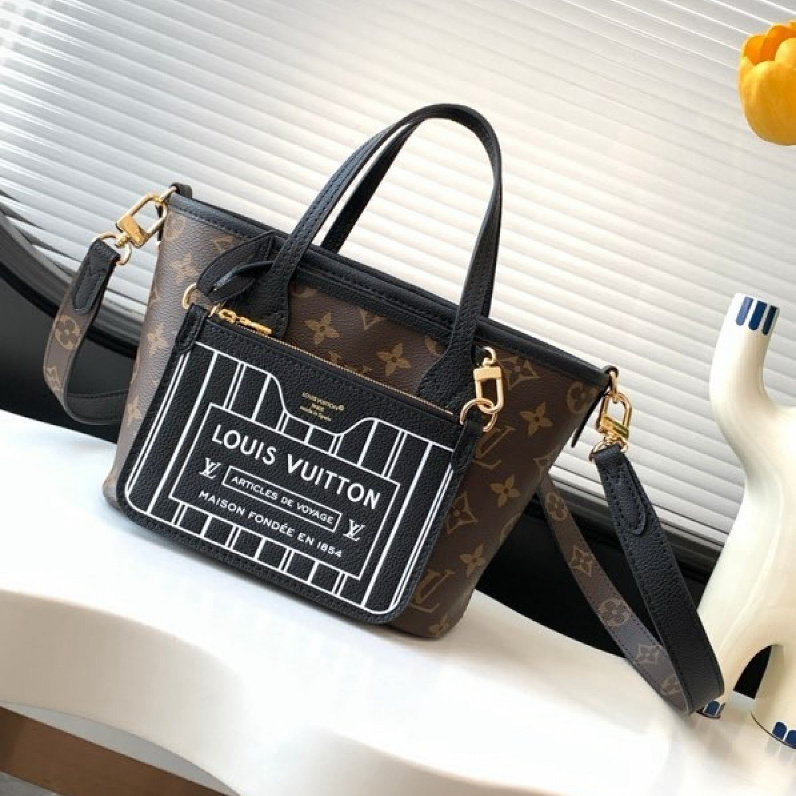 LV Neverfull 4106S
