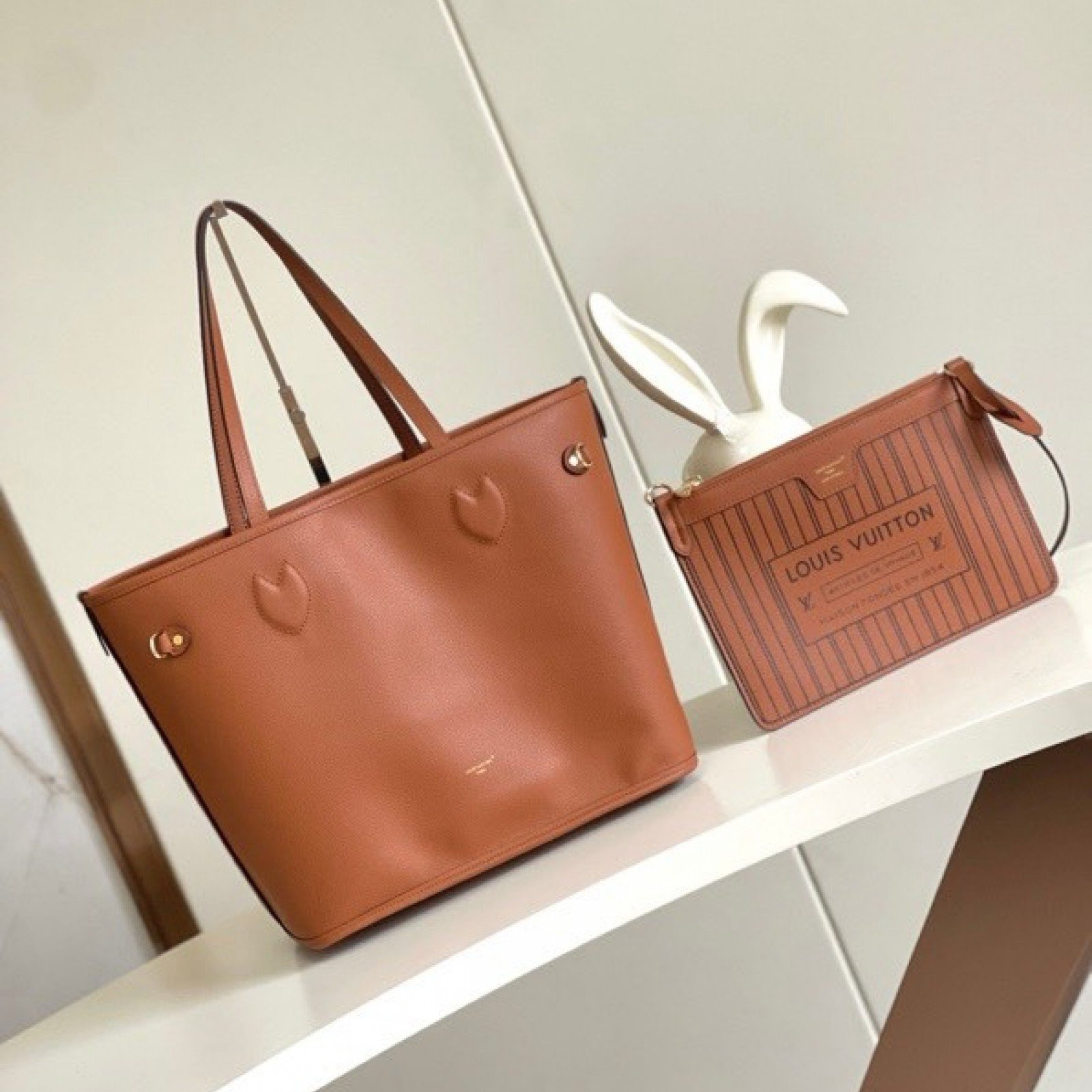 LV Neverfull 4106S