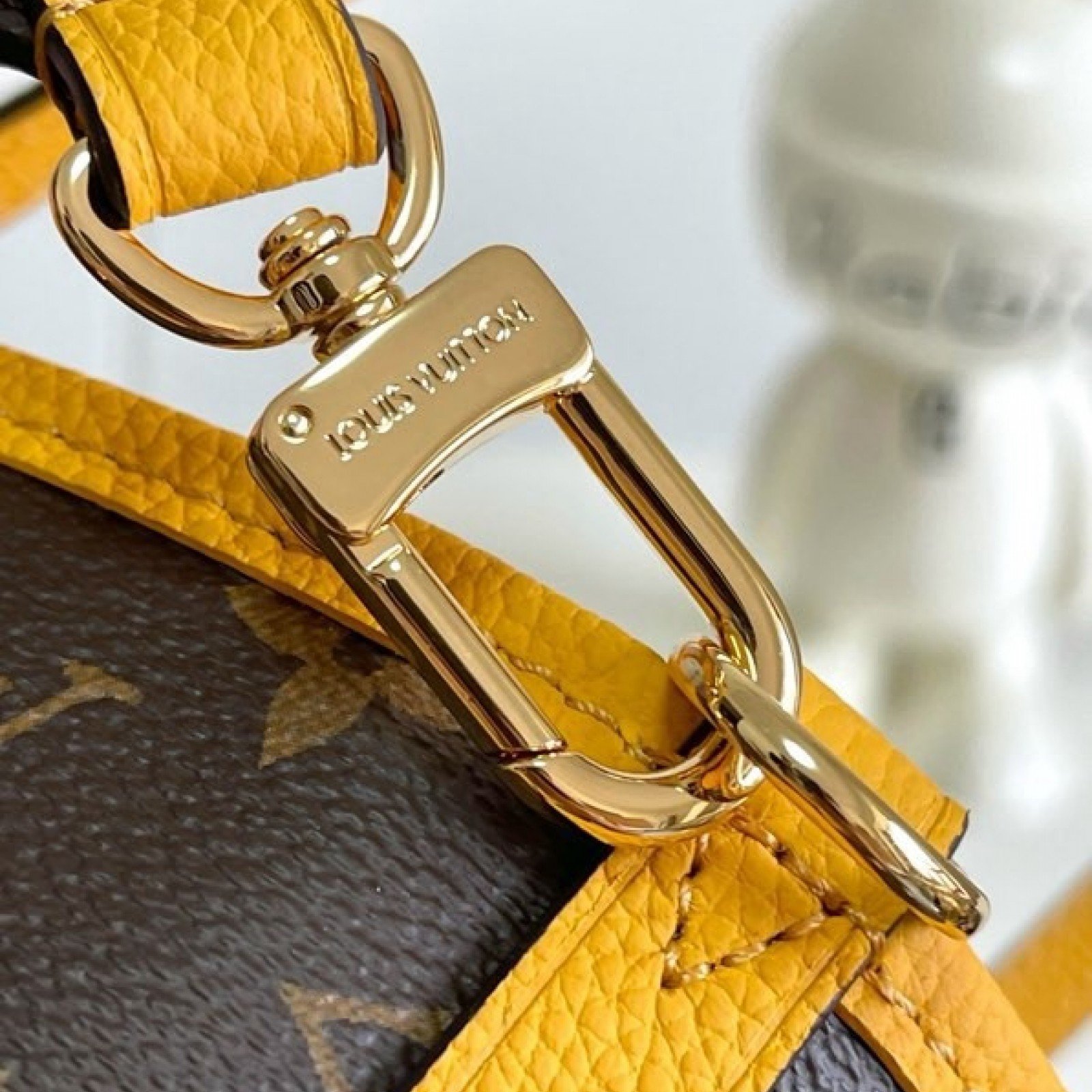 LV Neverfull 4106S