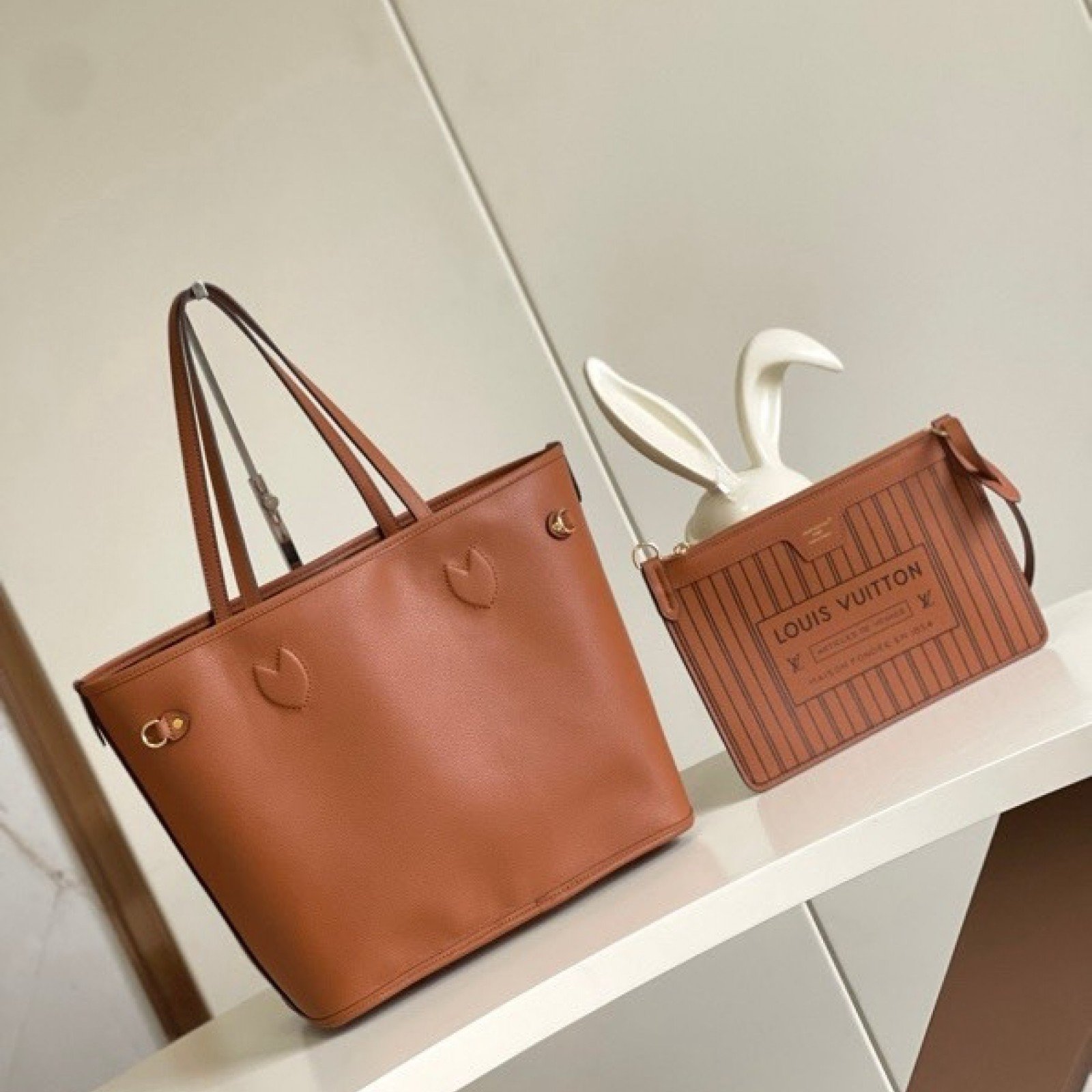 LV Neverfull 4106S