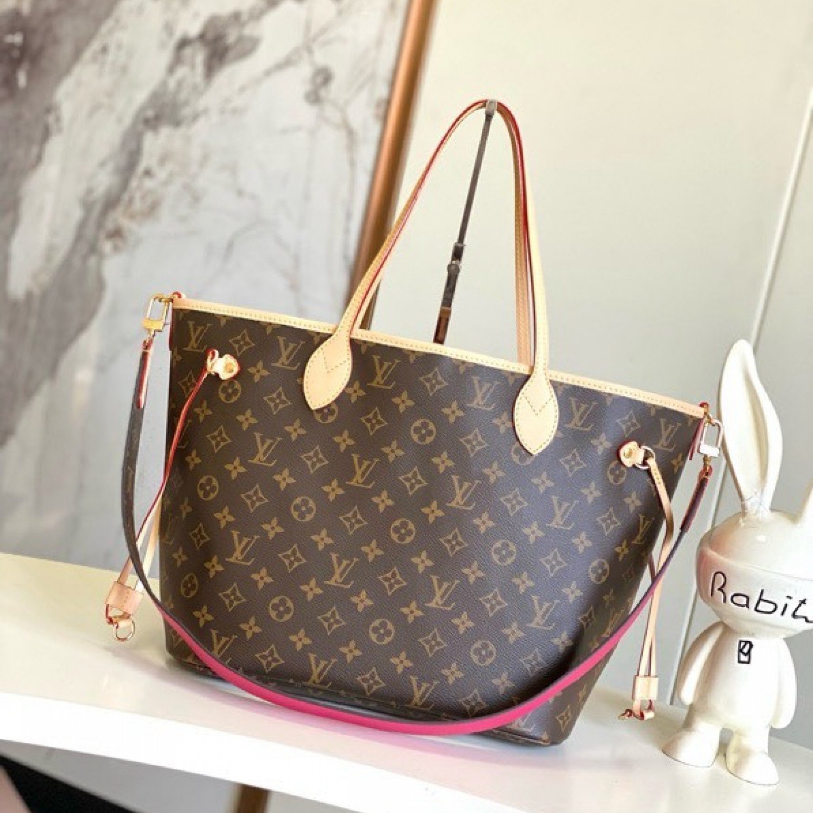LV Neverfull 4106S