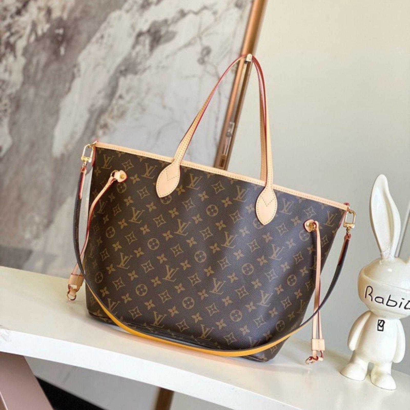 LV Neverfull 4106S