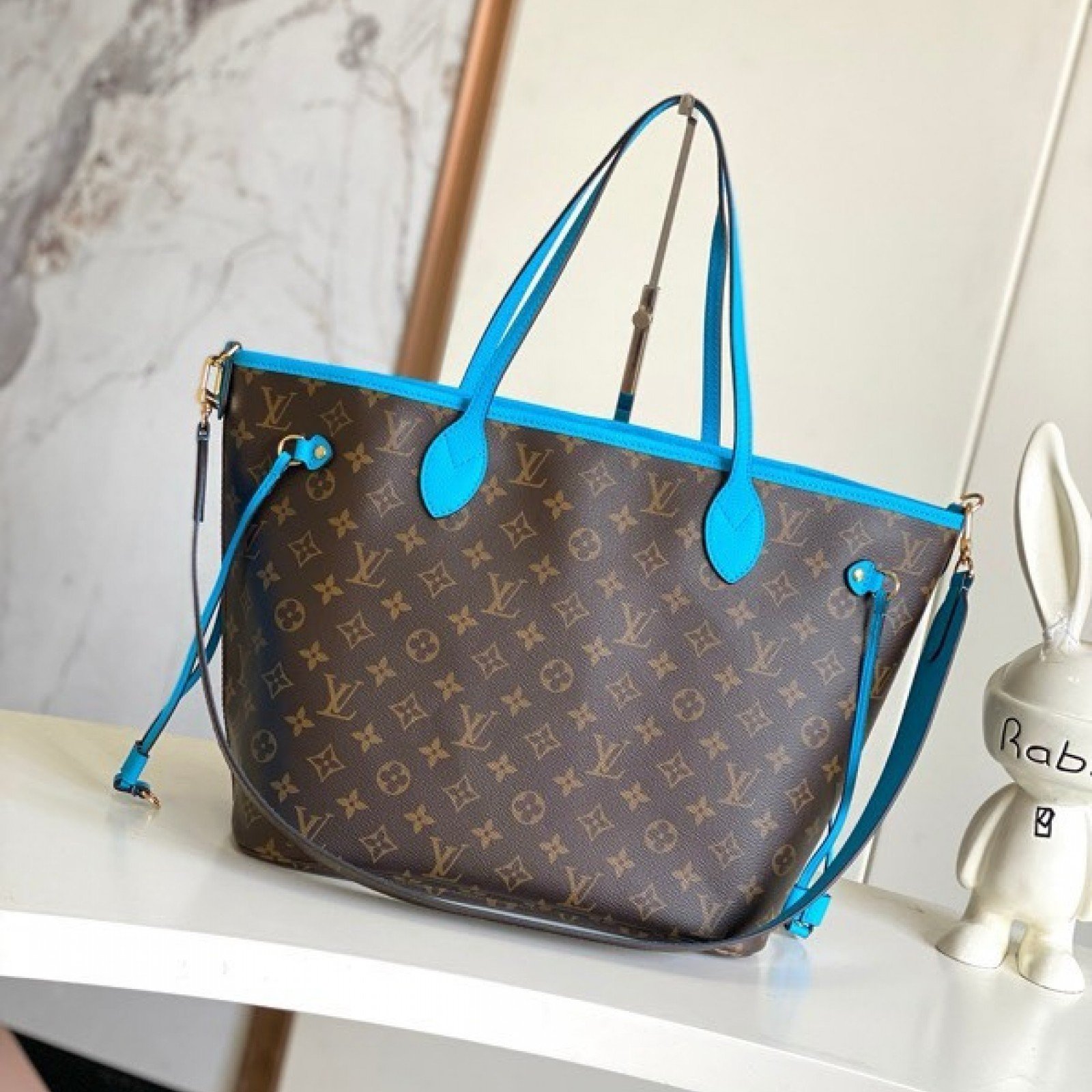 LV Neverfull 4106S