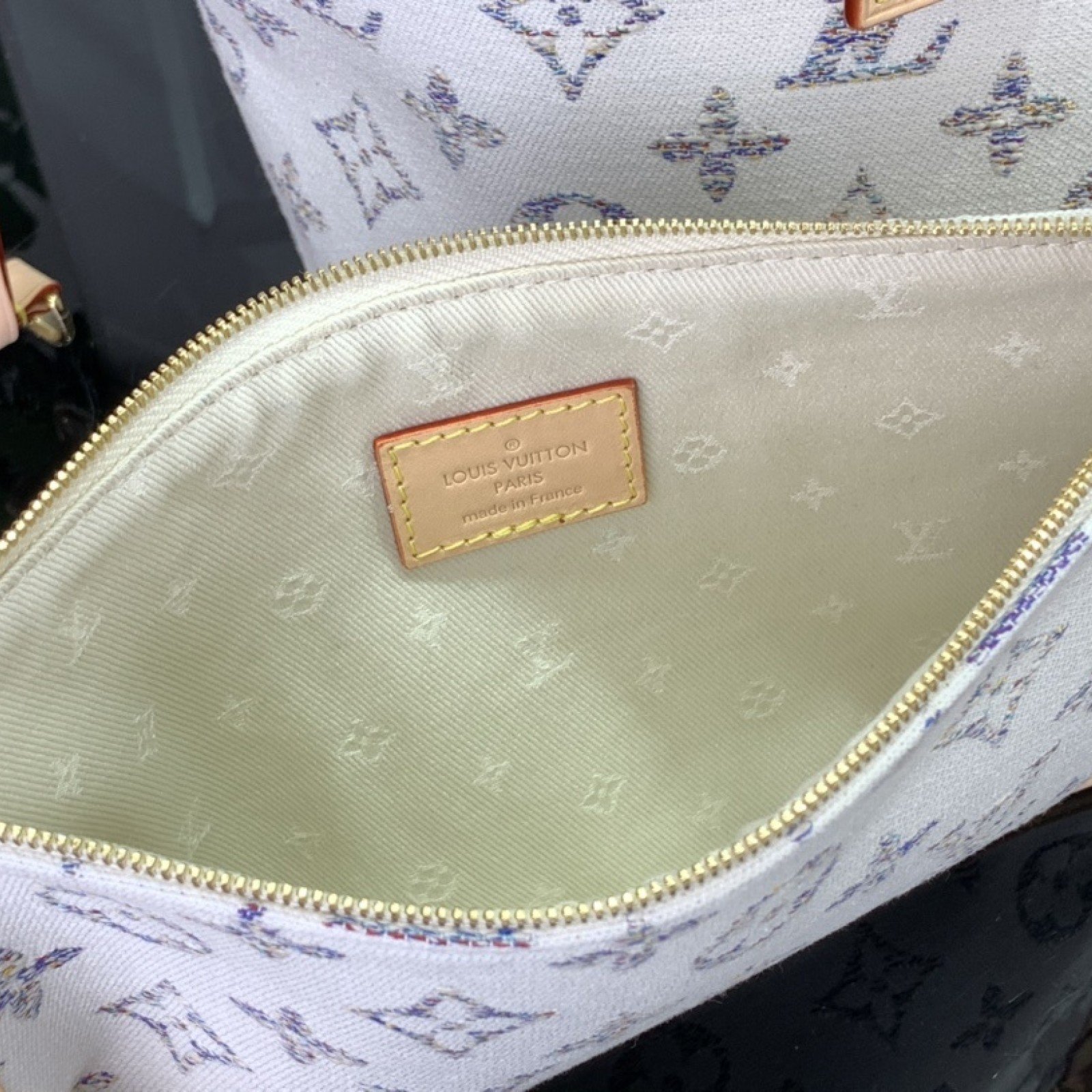LV Neverfull MM  m24905