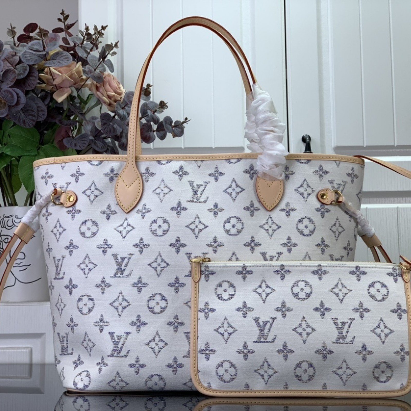 LV Neverfull MM  m24905
