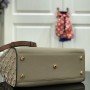 LV ON MY SIDE M53826