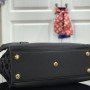 LV ON MY SIDE M53826