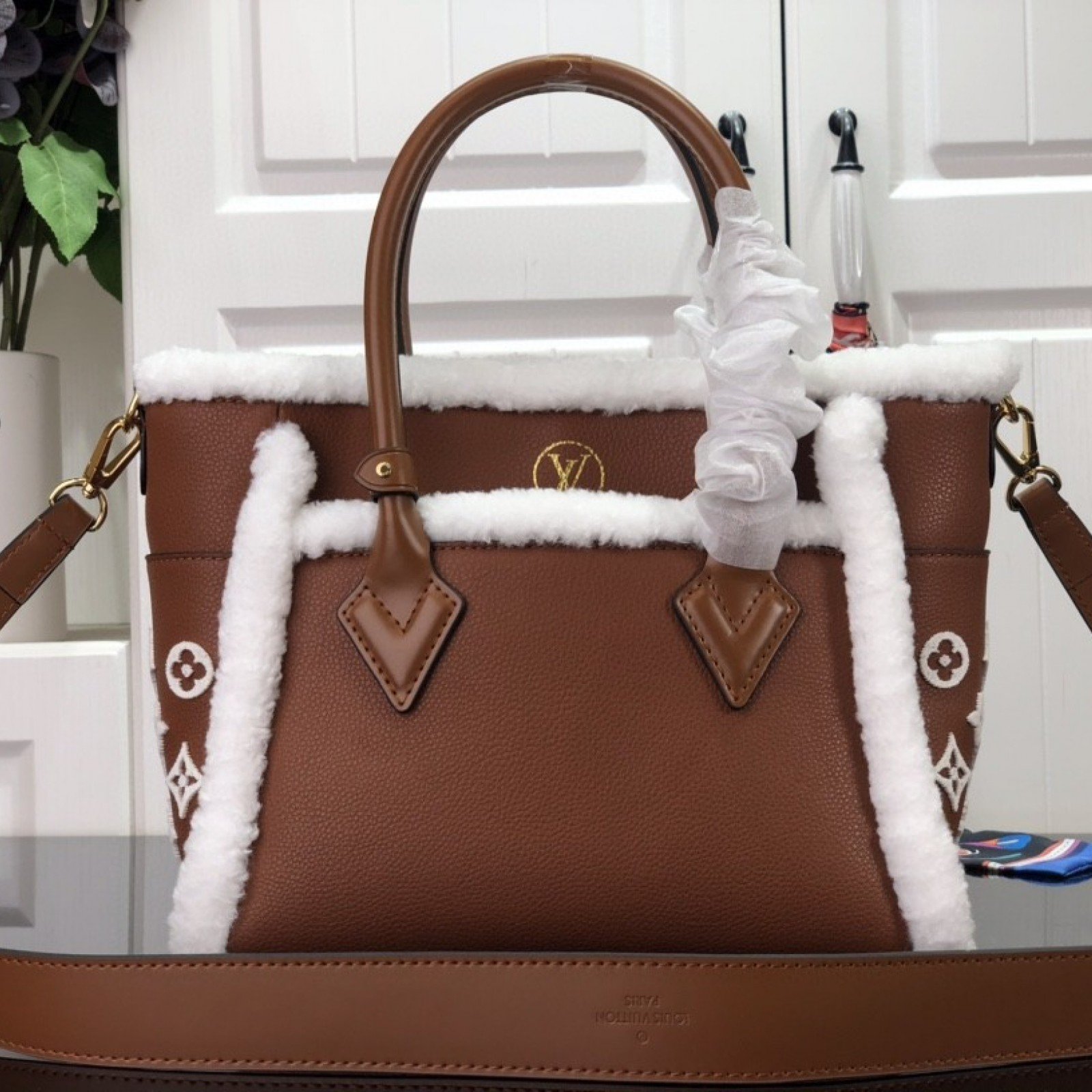 LV ON MY SIDE PM M58918