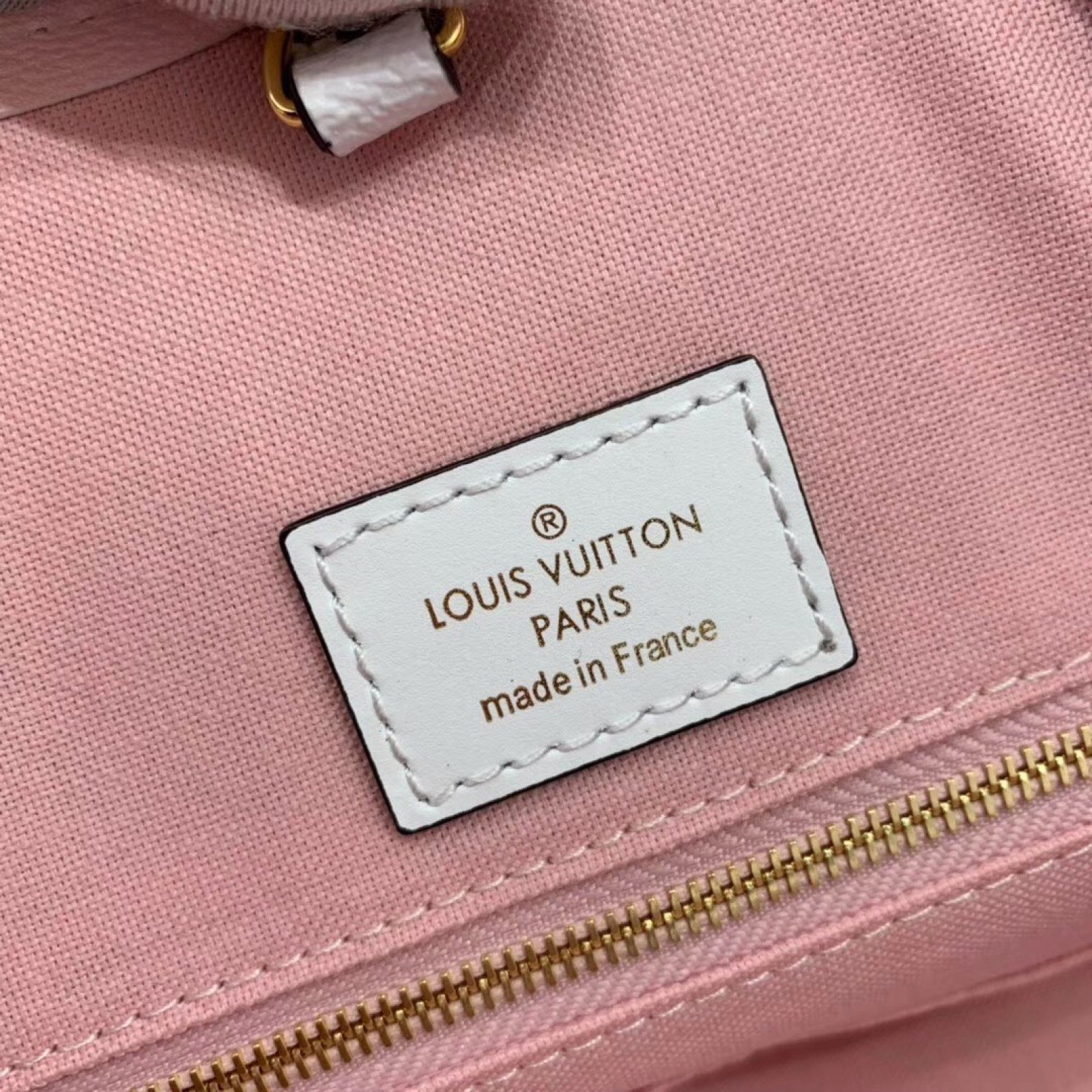 LV ONTHEGO BAG M44570