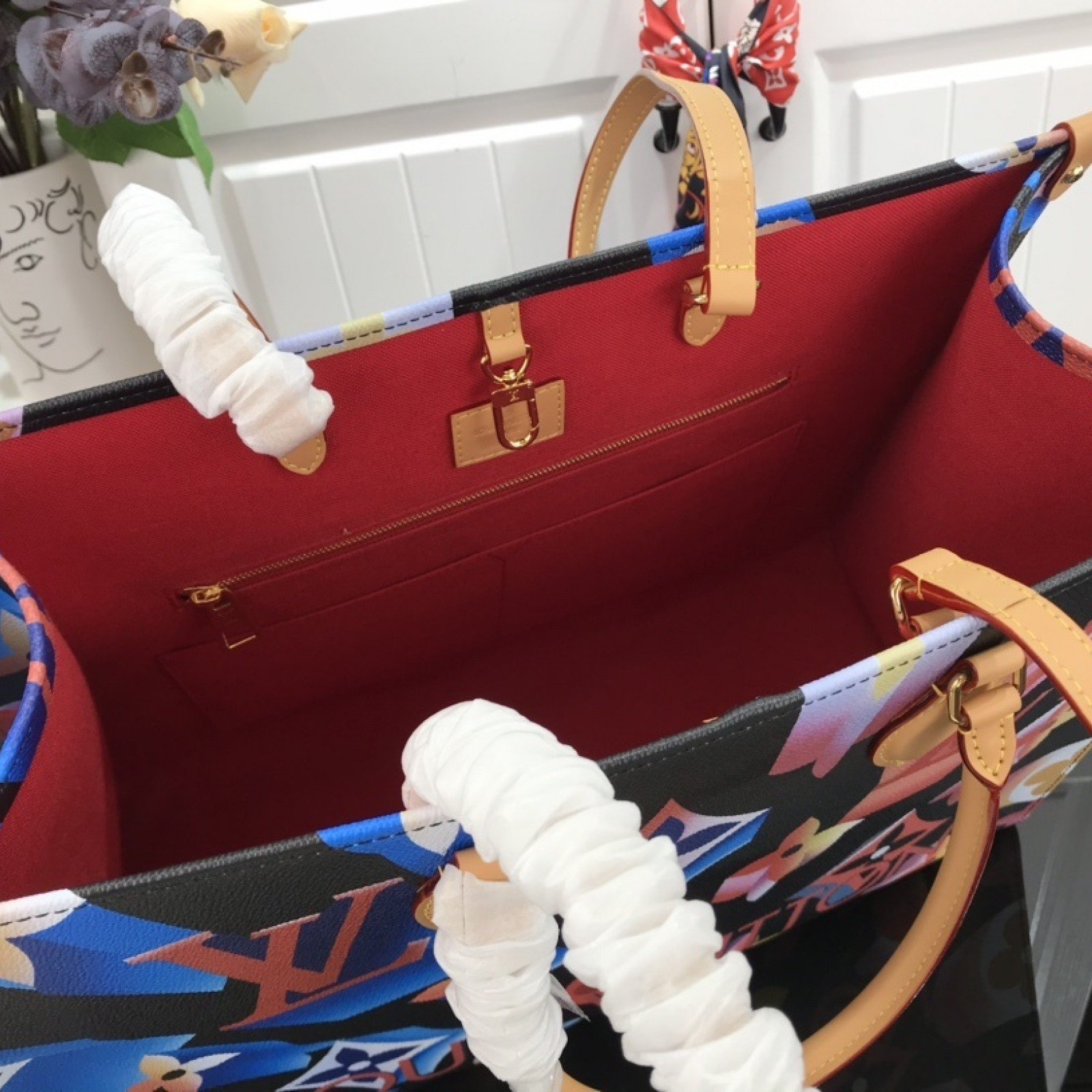 LV ONTHEGO BAG M44576CH