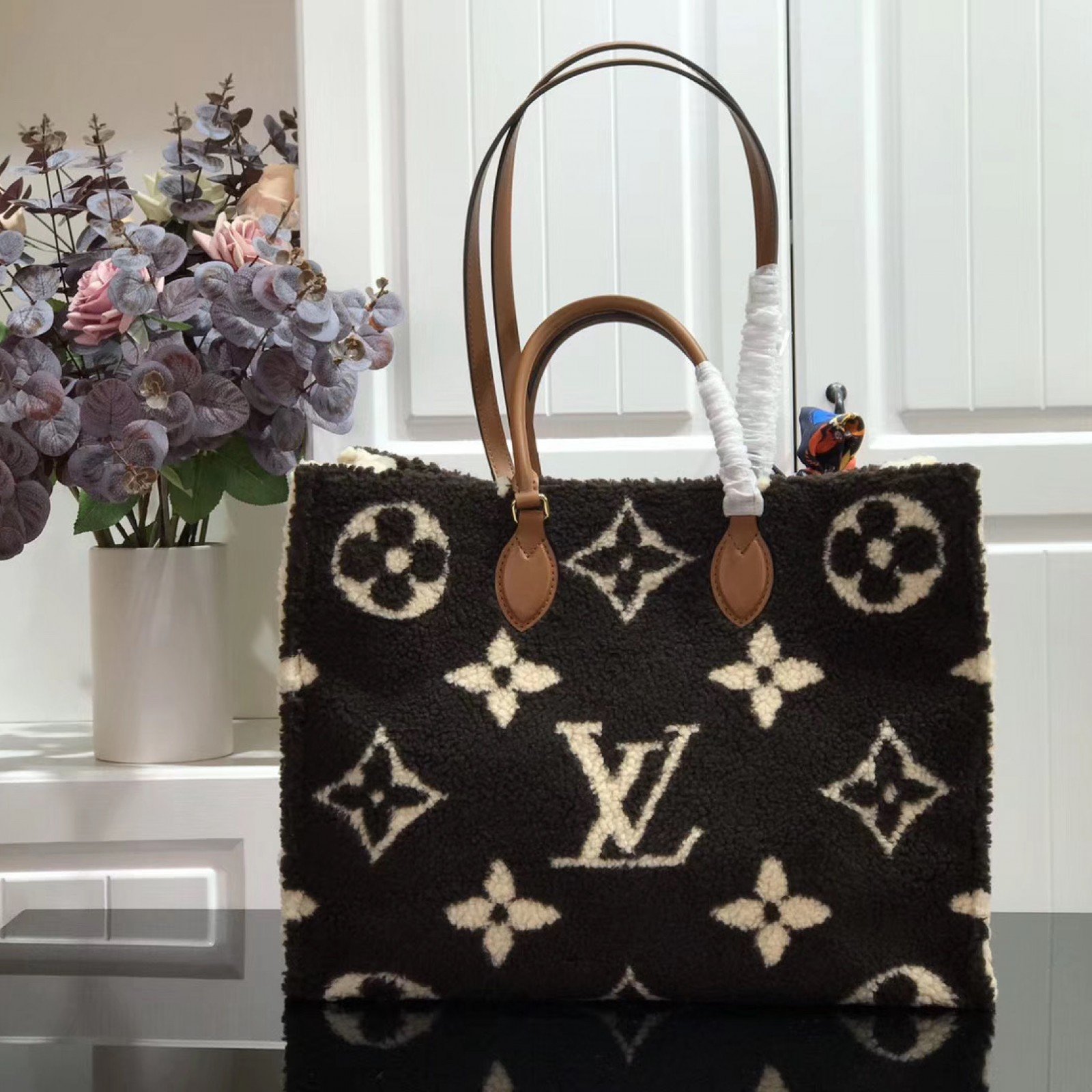 LV ONTHEGO BAG M55421