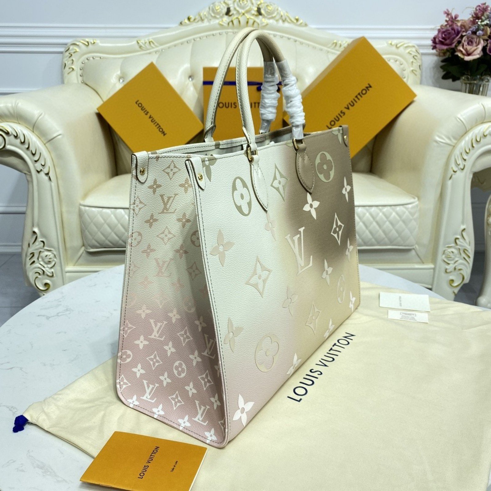 LV ONTHEGO GM M46076