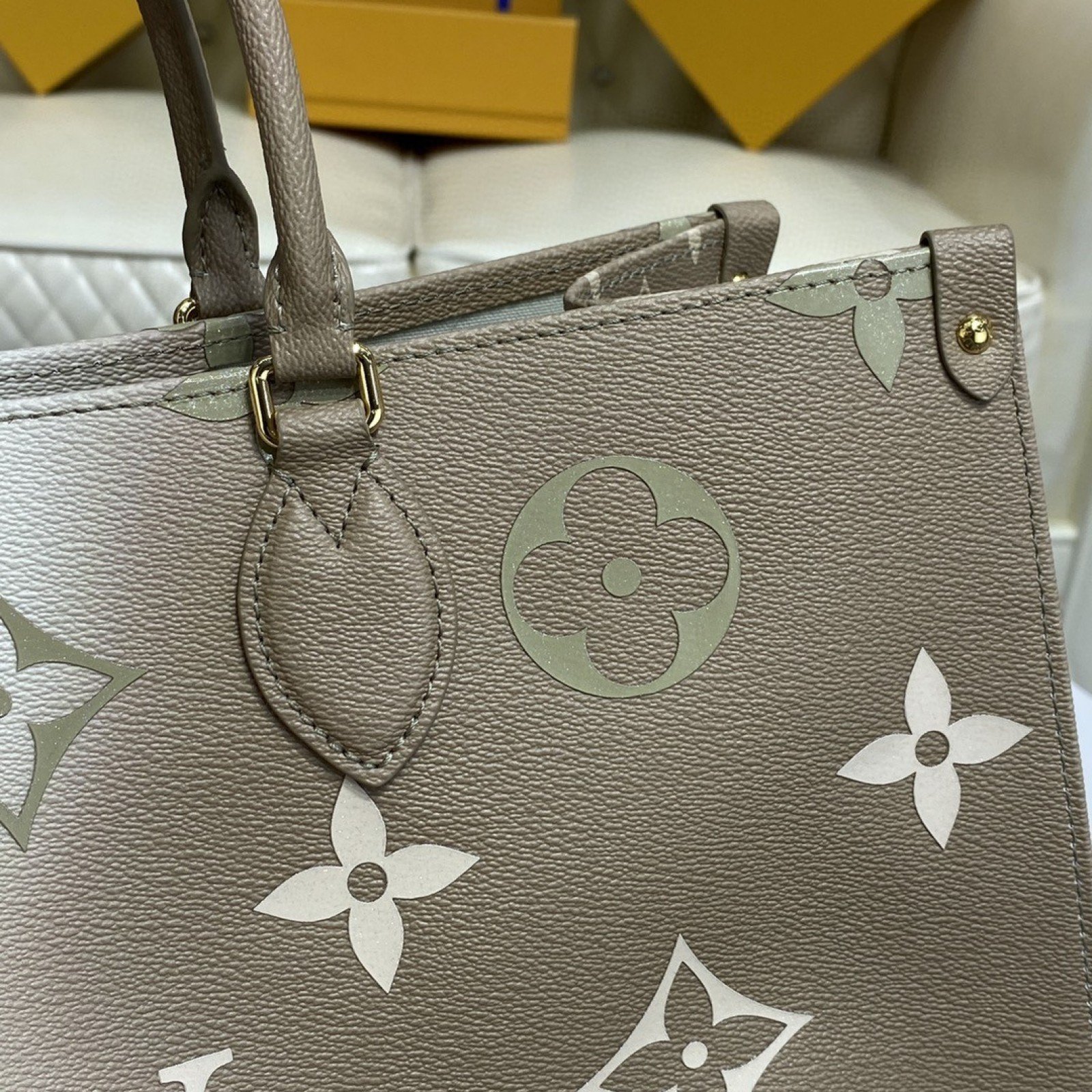LV ONTHEGO GM M46076