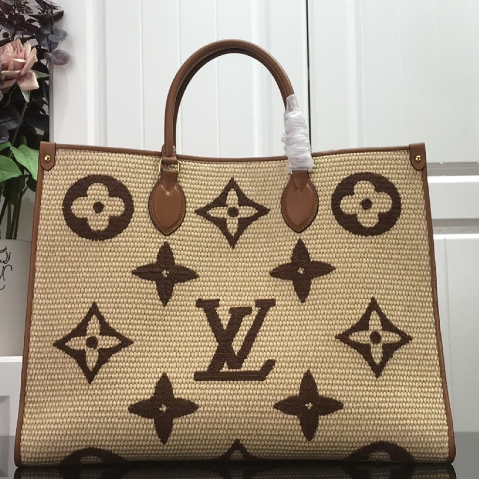 LV ONTHEGO GM M57644