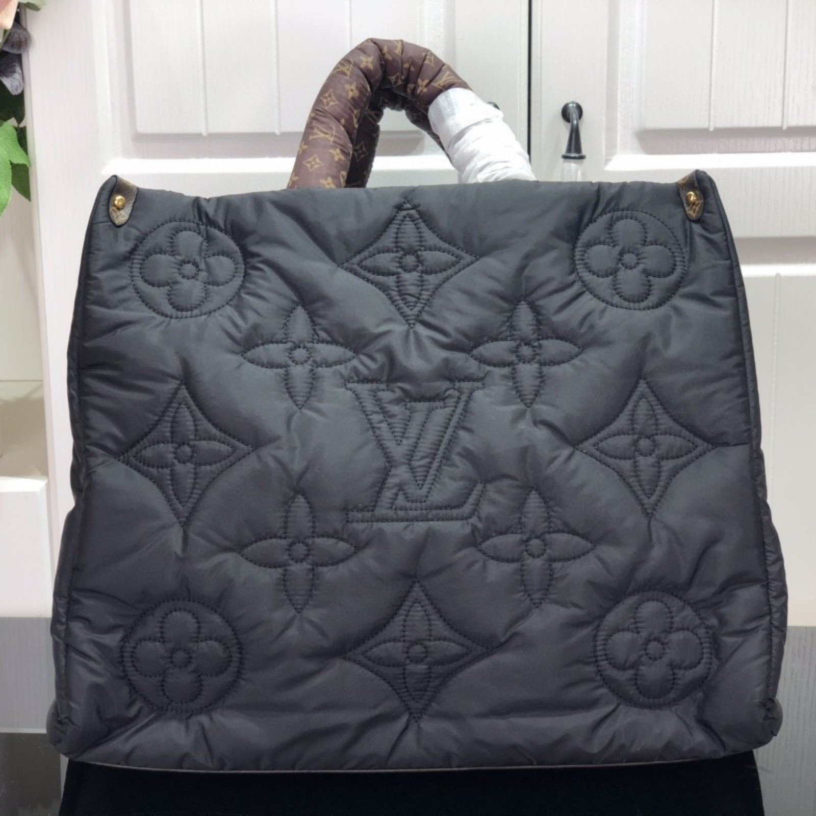 LV ONTHEGO GM M59005