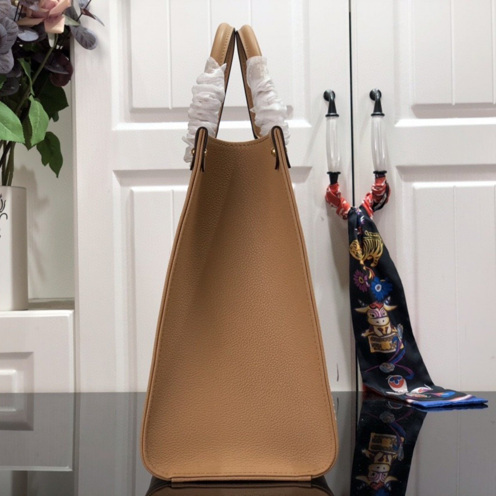 LV ONTHEGO MM M46016