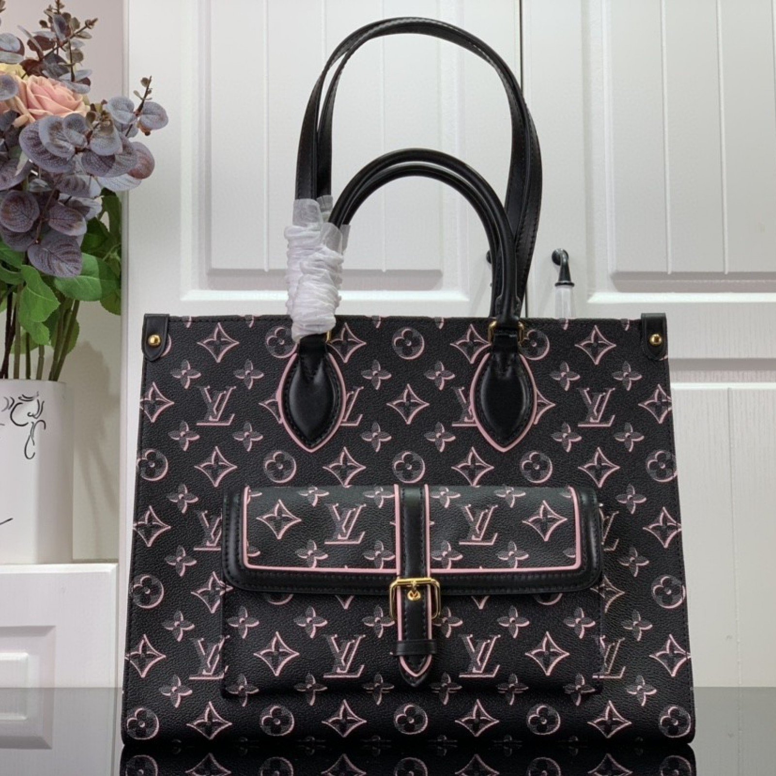 LV ONTHEGO MM M46154