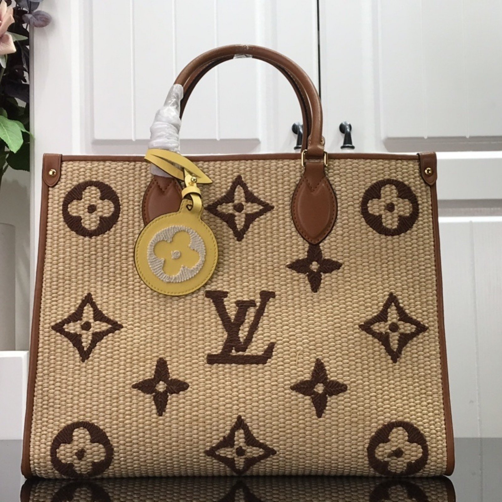 LV ONTHEGO MM M57723