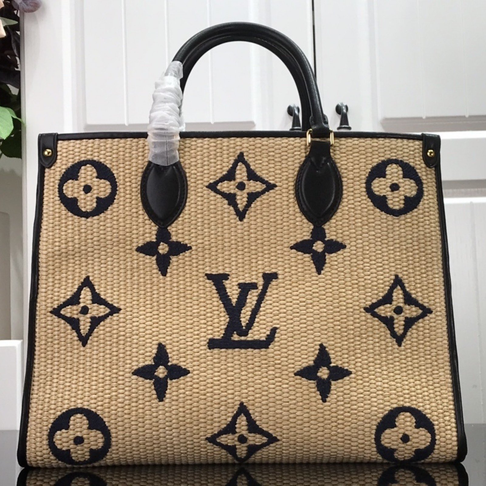 LV ONTHEGO MM M57723