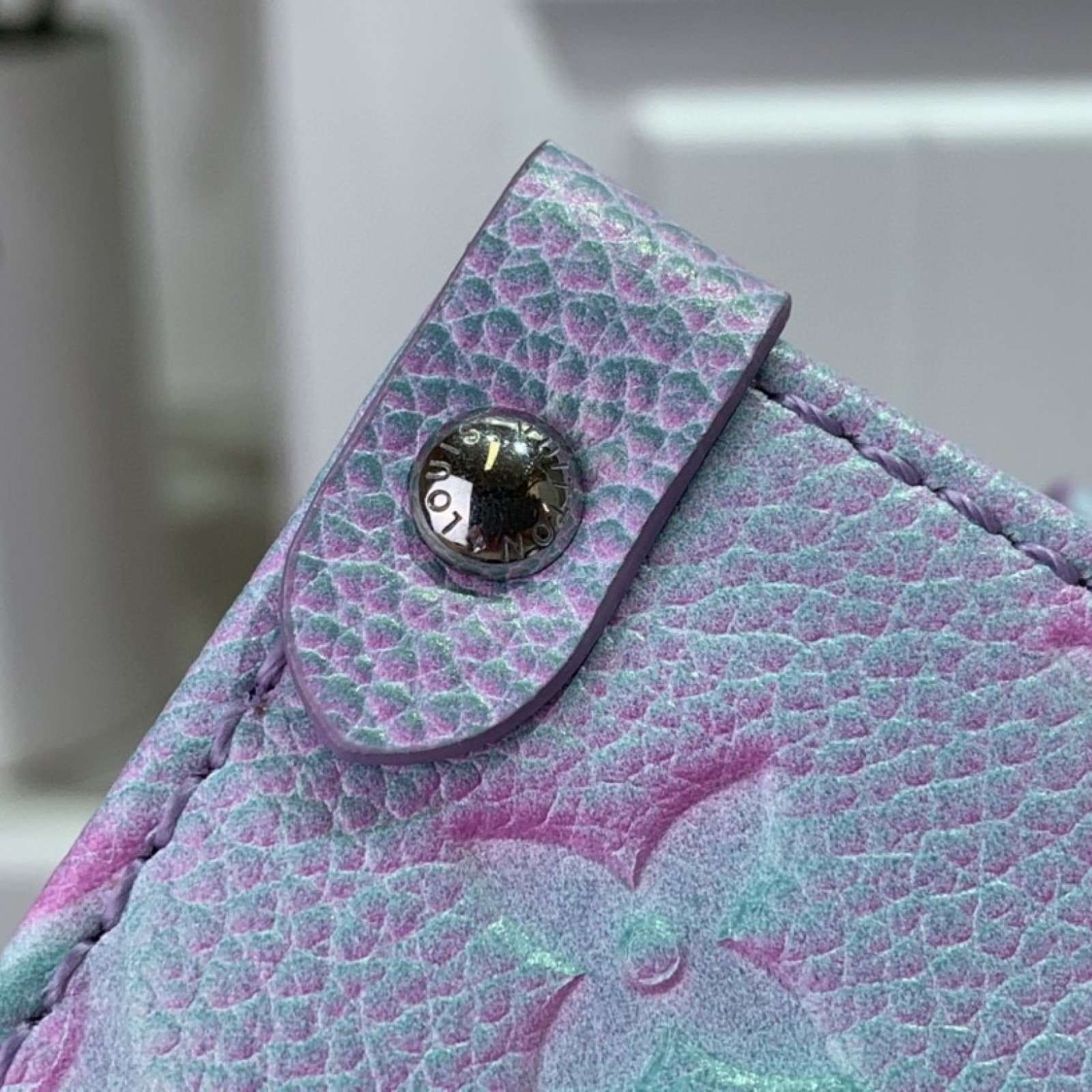 LV ONTHEGO PM M46168