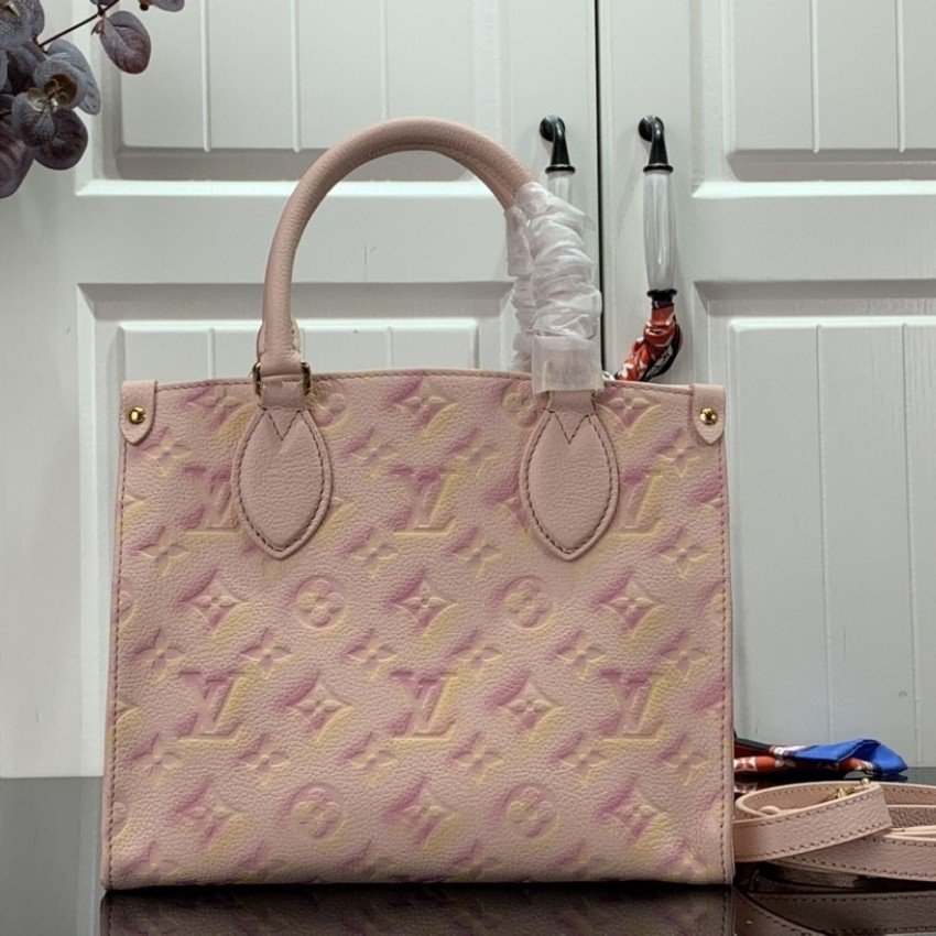 LV ONTHEGO PM M58956