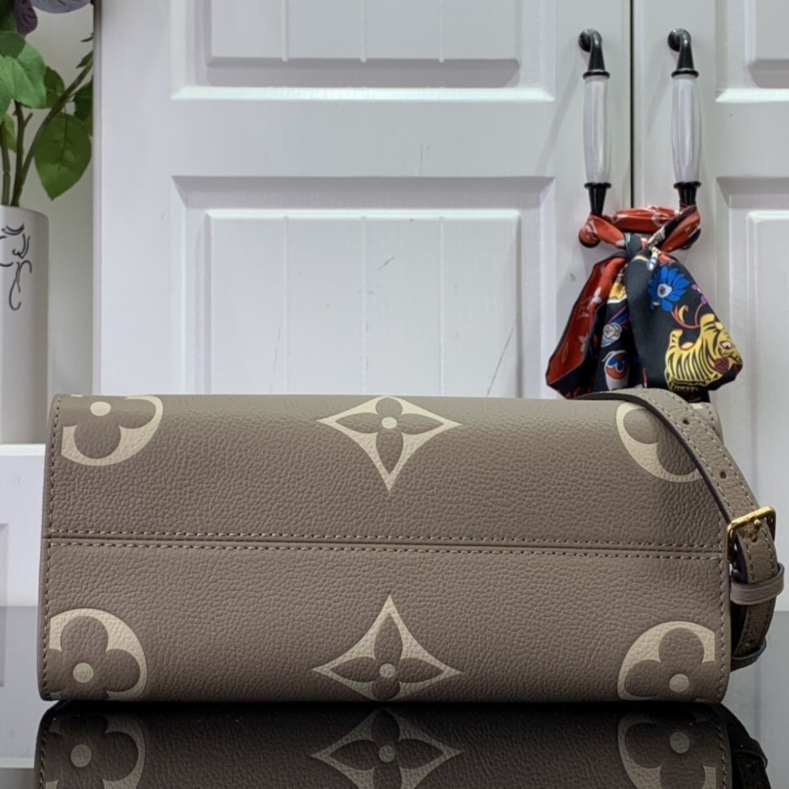 LV ONTHEGO m45779