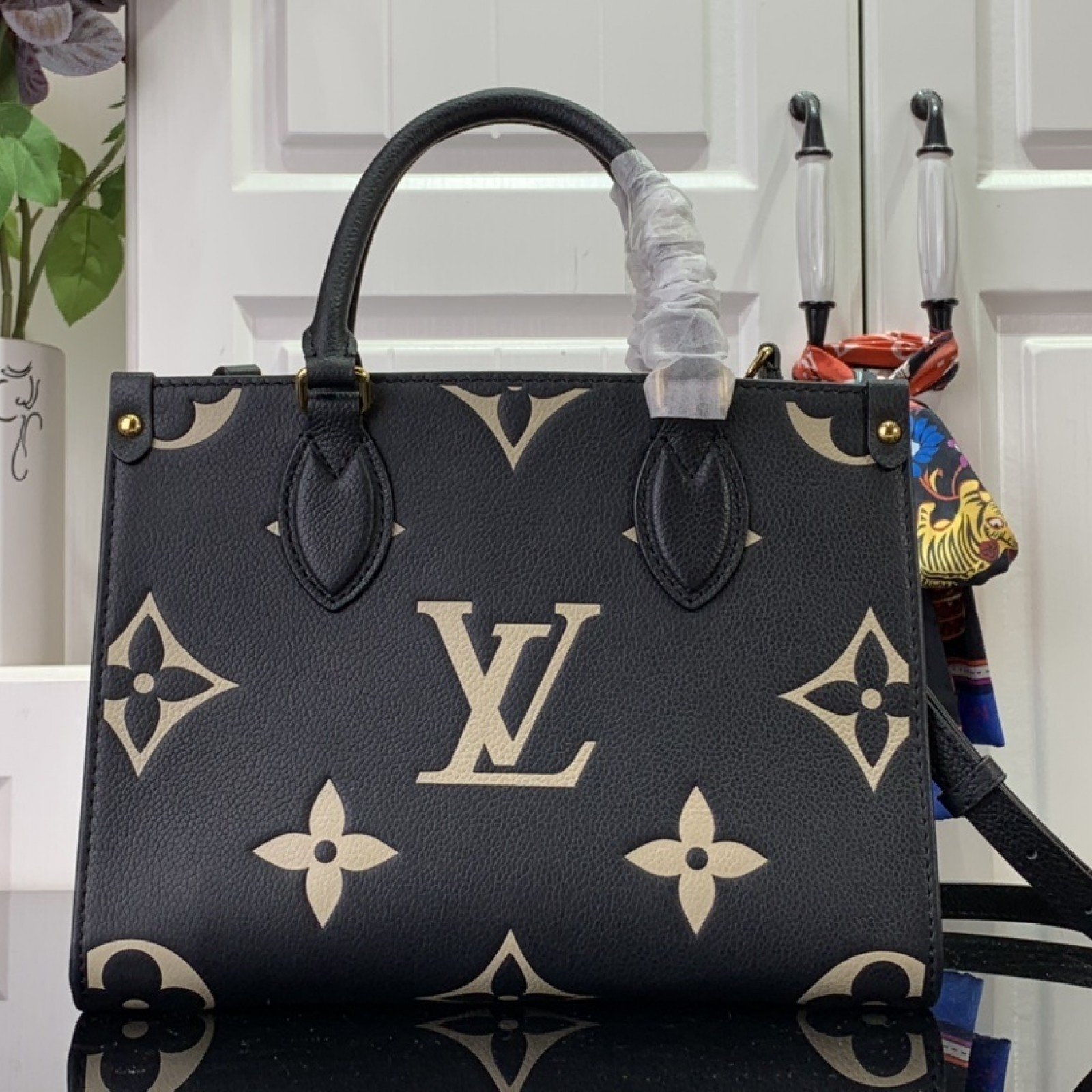 LV ONTHEGO m45779