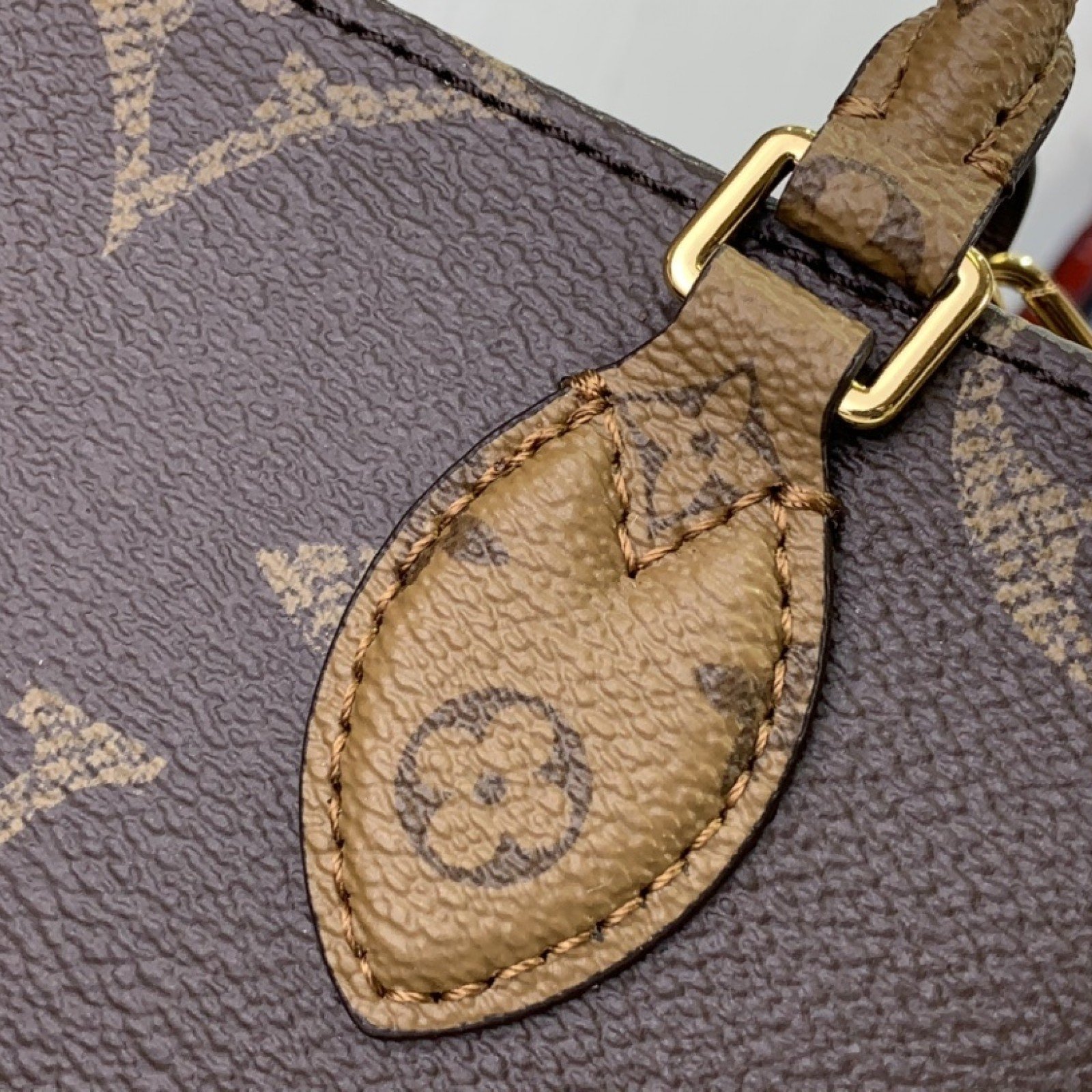 LV ONTHEGO nano M46839