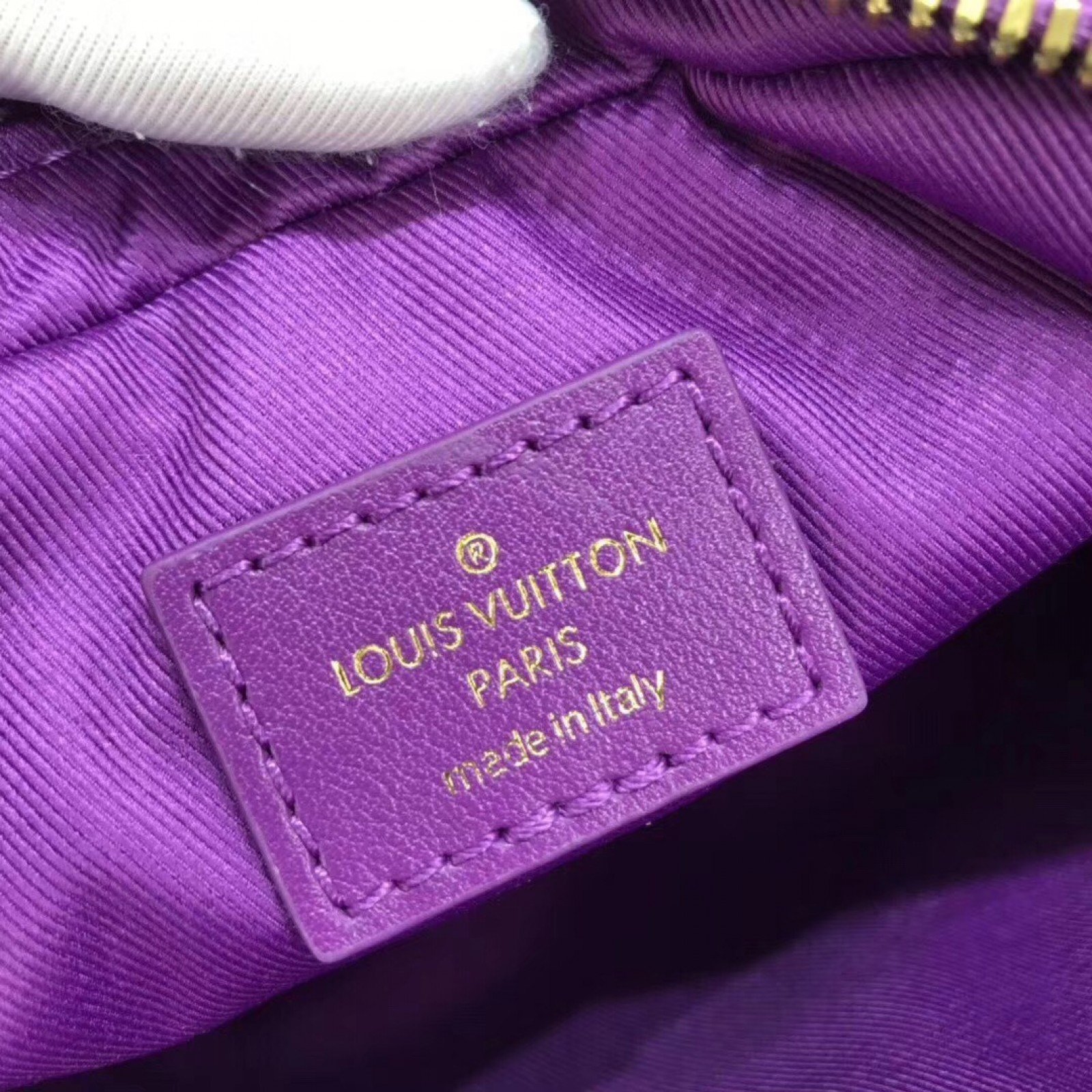 LV OUTDOOR BUMBAG M44741